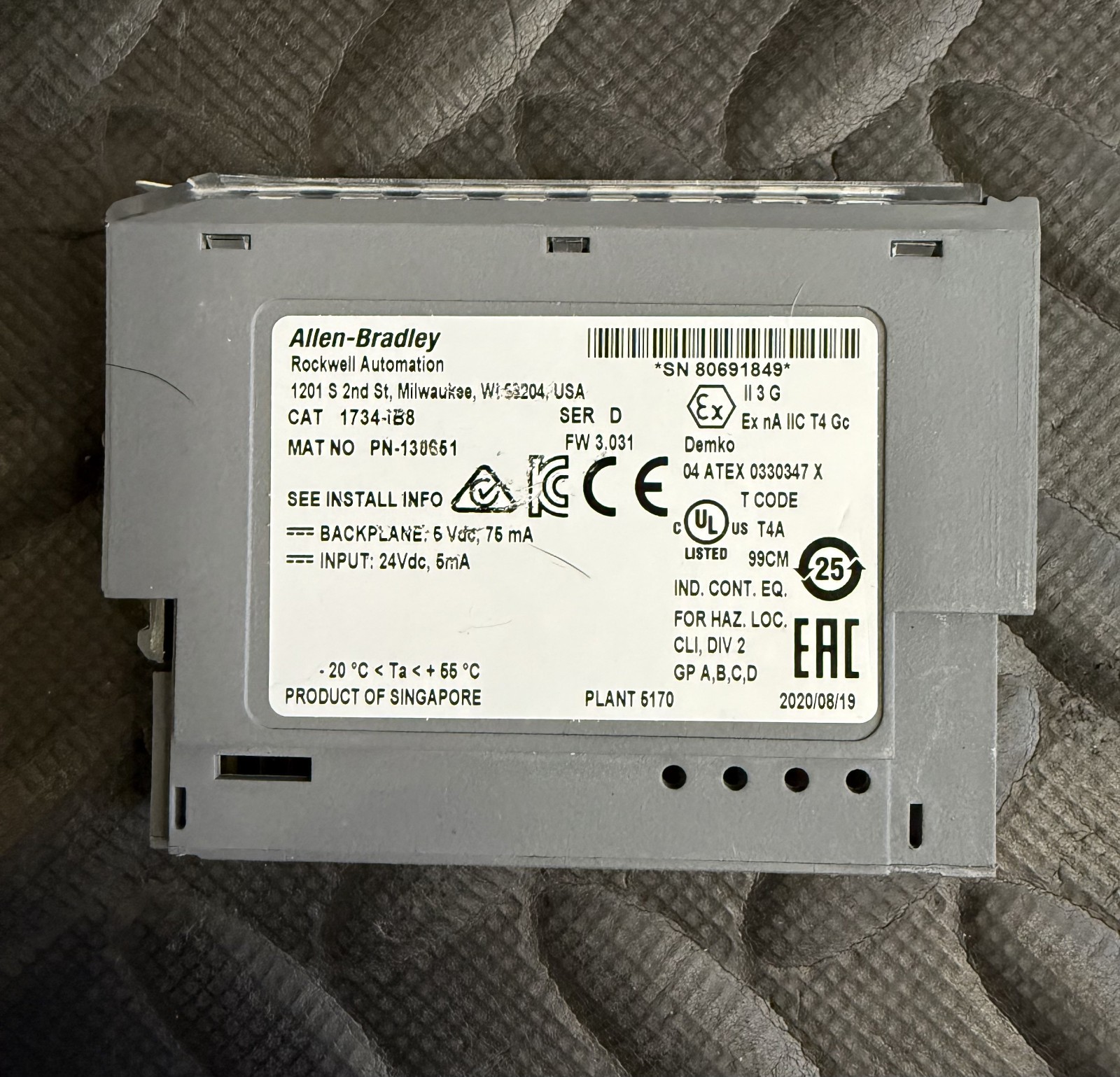 Allen Bradley 1734-IB8 Ser D Input Module (Bulk discounts available)