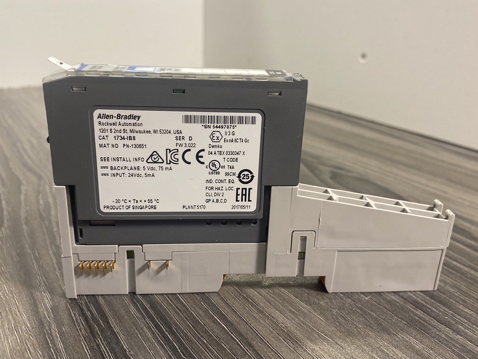 Allen Bradley 1734-IB8 Ser D 8-Point Digital Input Module w/ 1734-MB Base – USA