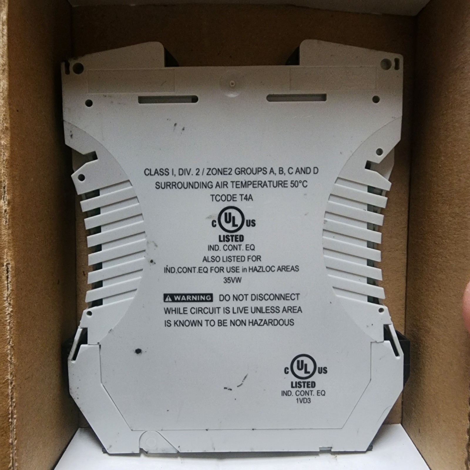Allen Bradley 931S-A2A2N-DC Series A / Active Isolator