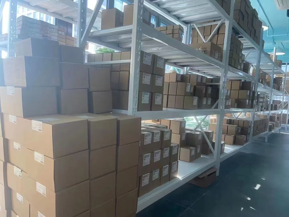 AB 1732E-16CFGM12QCR /A ArmorBlock 16Pt I/O Module New in Box Spot Goods