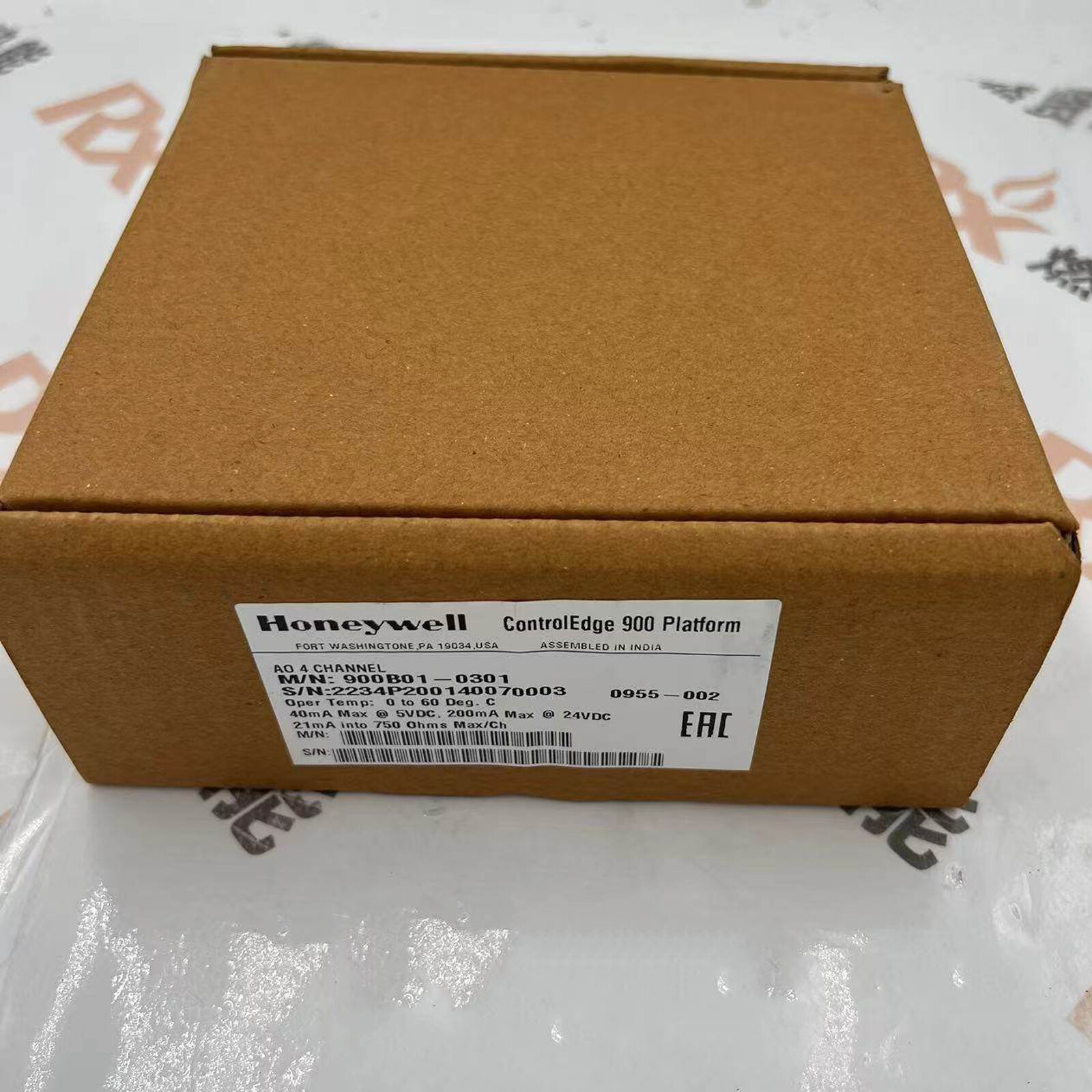 ONE NEW Honeywell 900B01-0301 module