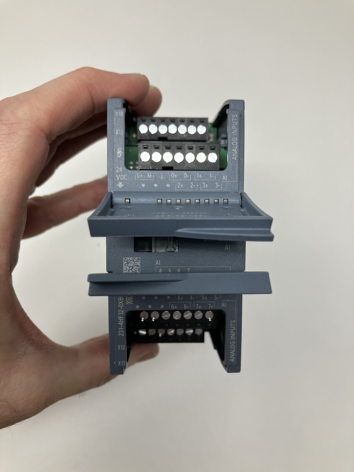 Siemens SIMATIC S7/1200 SM 231 6ES7 231-4HF32-0XB0 Analog Input Module