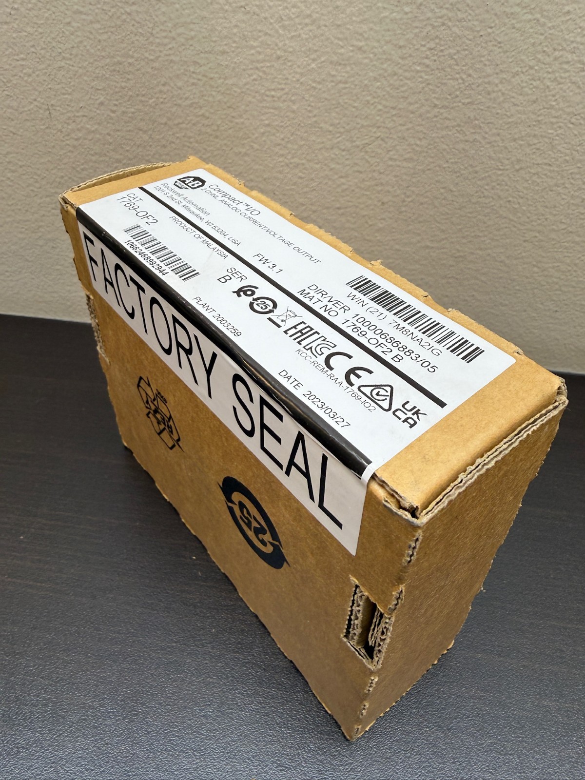 NEW SEALED Allen Bradley 1769-OF2 Analog Output Module CompactLogix PLC