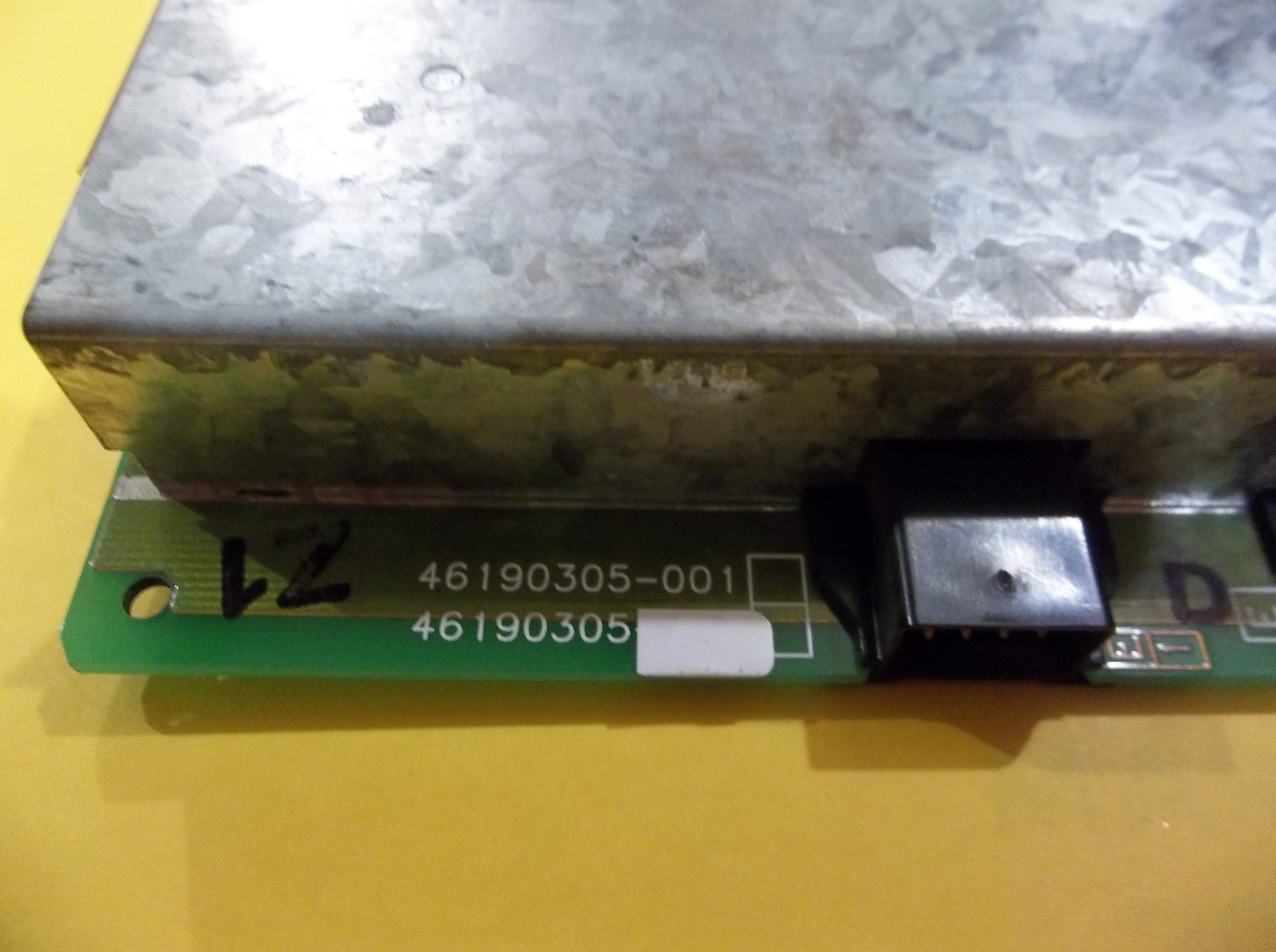 HONEYWELL RELAY CARD MODULE 46190305-001 UMC800 PLC (379-1)