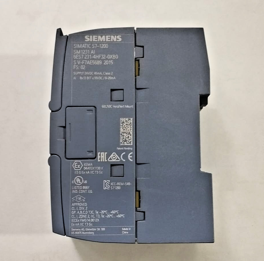 Siemens SIMATIC S7-1200 6ES7 231-4HF32-0XB0 SM 1231 Analog Input Module PLC