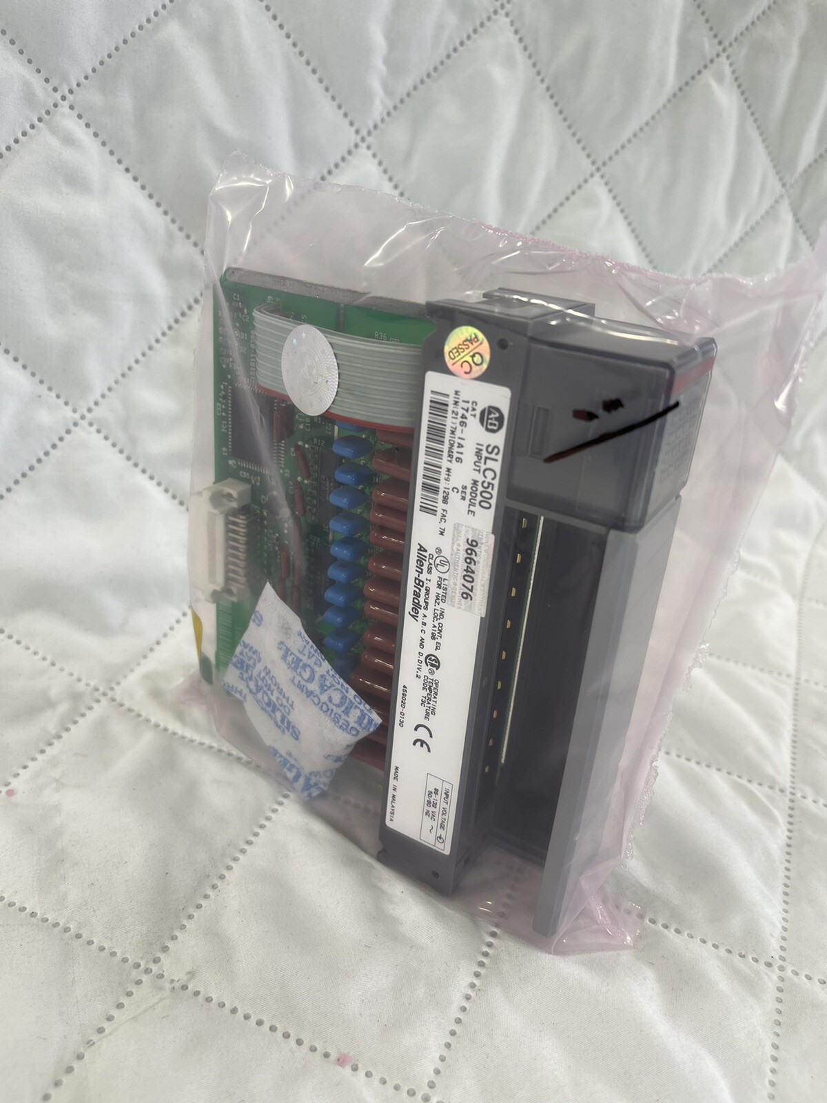 ALLEN BRADLEY 1746-IM16 C AB SLC 500 PLC INPUT MODULE New with not box Ser: C