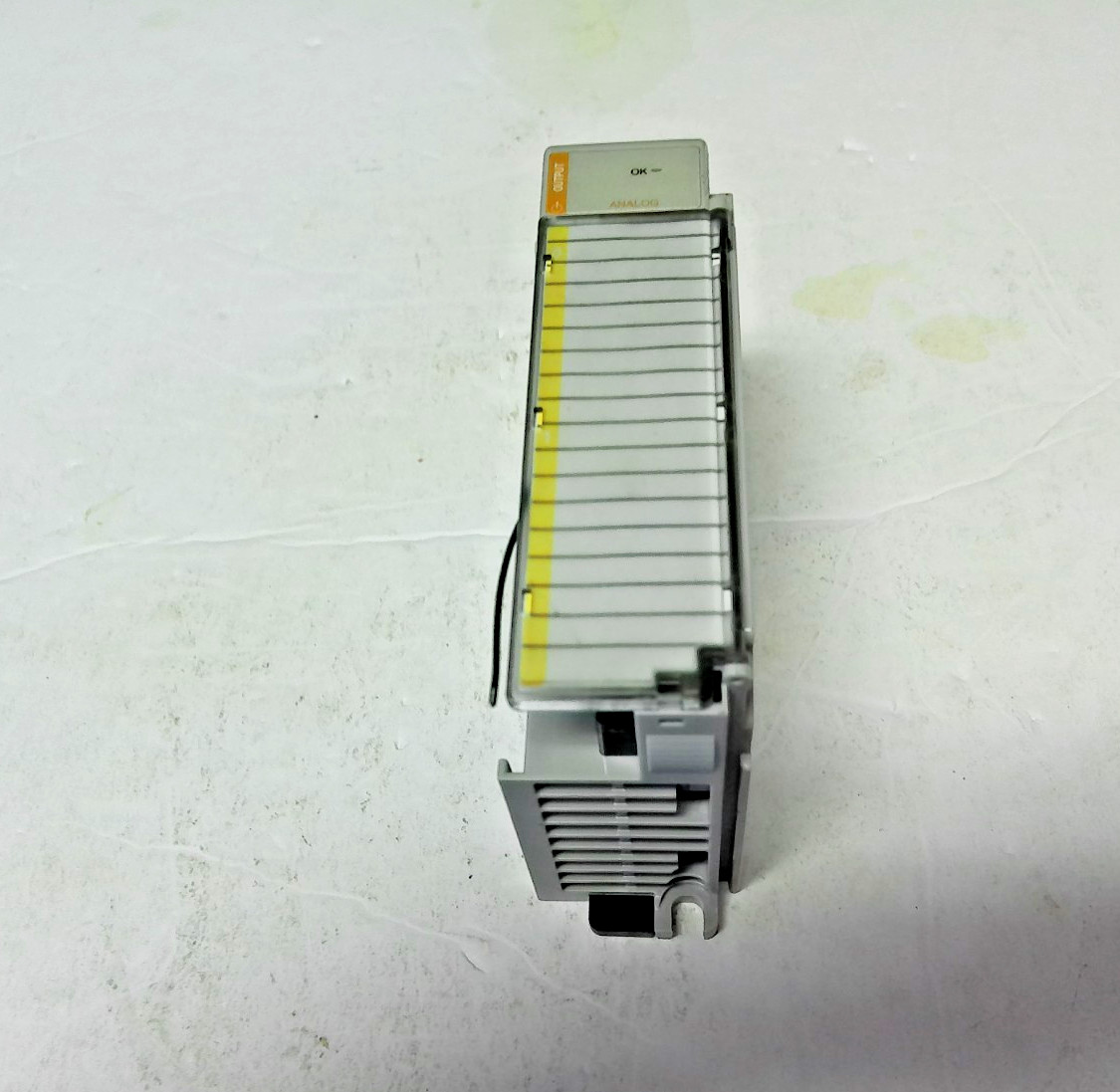 Allen Bradley 1769-OF2 Ser B Rev 1 Compact I/O 2 Channel Analog Output Module
