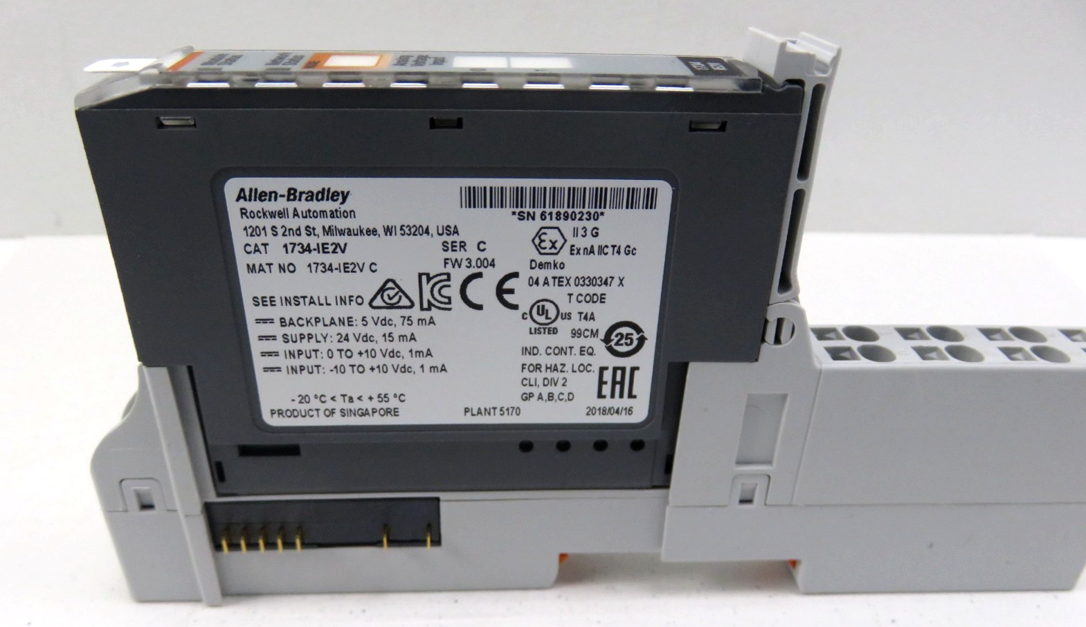 Allen Bradley 1734-IE2V Ser C Analog Input Module (Mfg. 2018) w/ Base