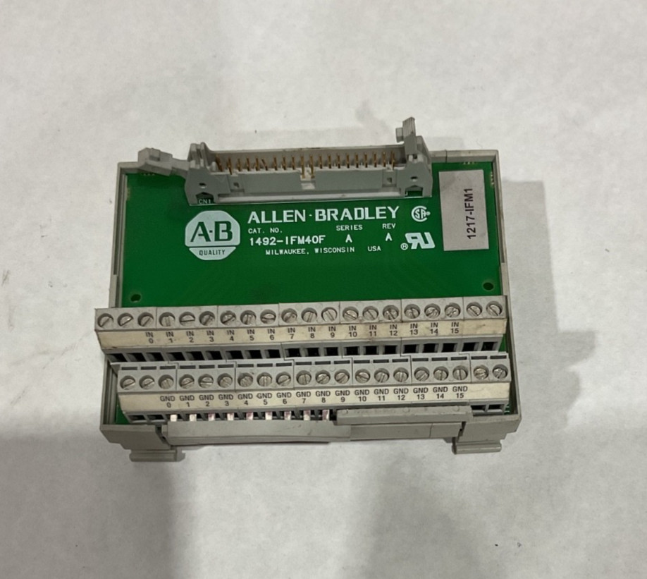 Allen Bradley 1492-IFM40F Interface Module