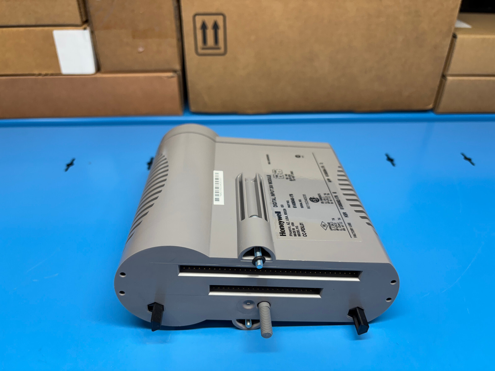 Honeywell CC-PDIL01 Digital Input 24V Module 51405040-176 – NEW