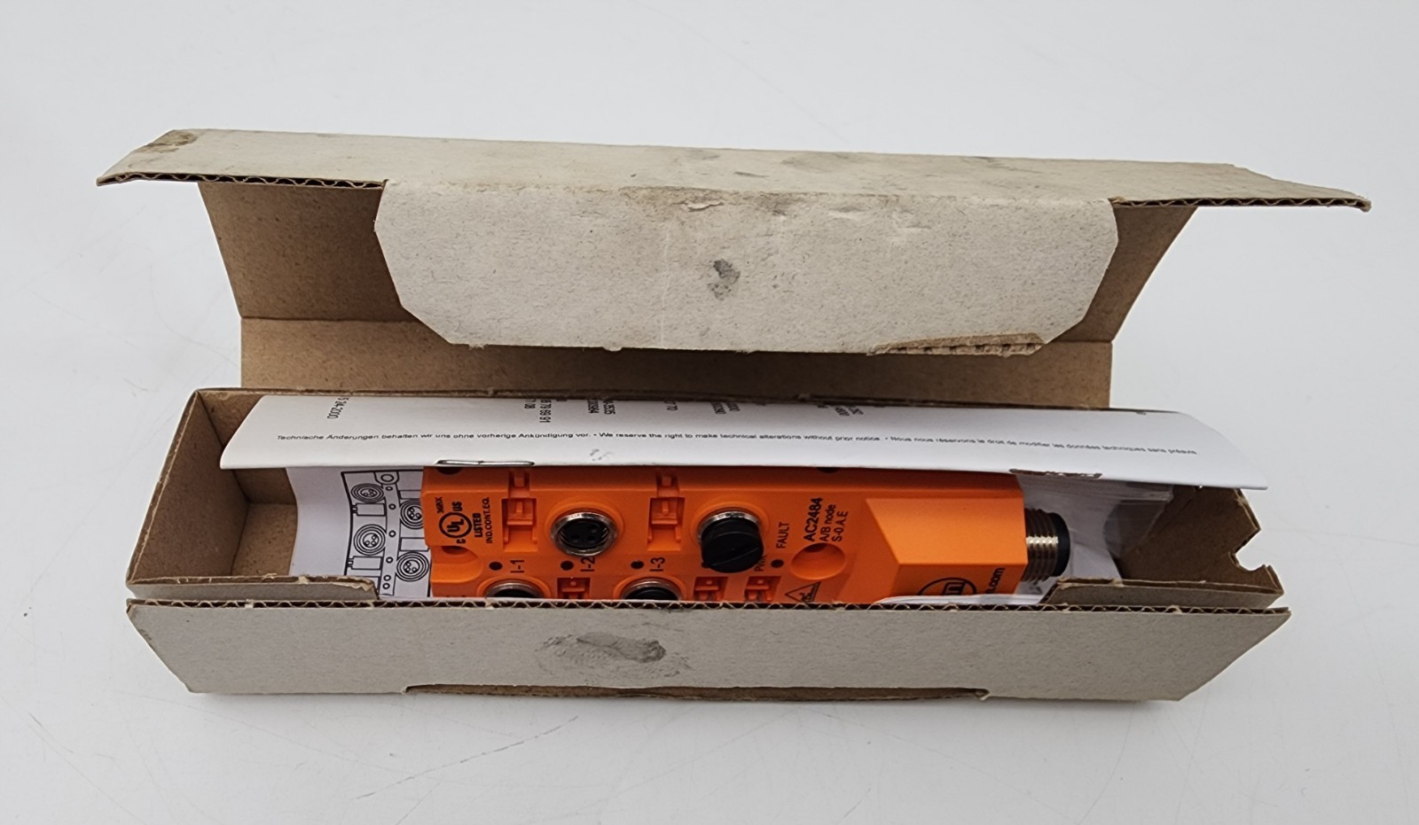 IFM AC2484 EFECTOR COMPACTM8 4DI-AC2484 / COMPACTM84DIAC2484 *NDA AVAILABLE*