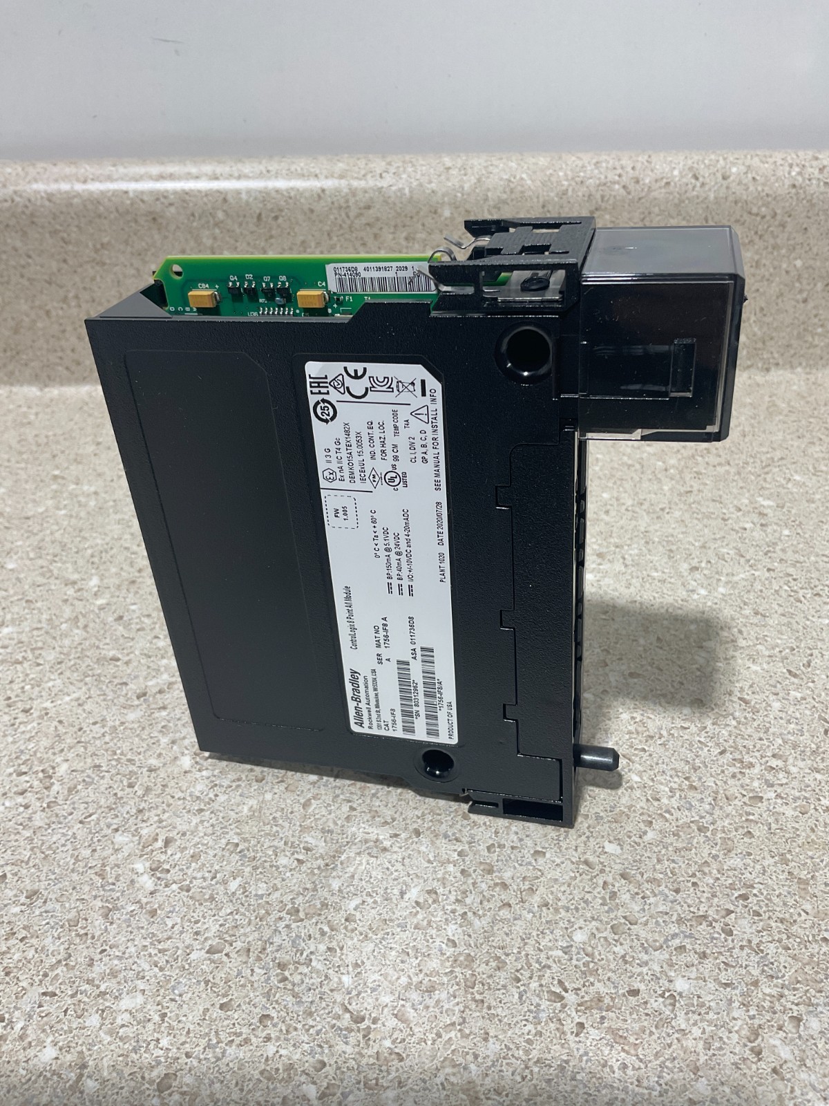 Allen Bradley 1756-IF8 NEW