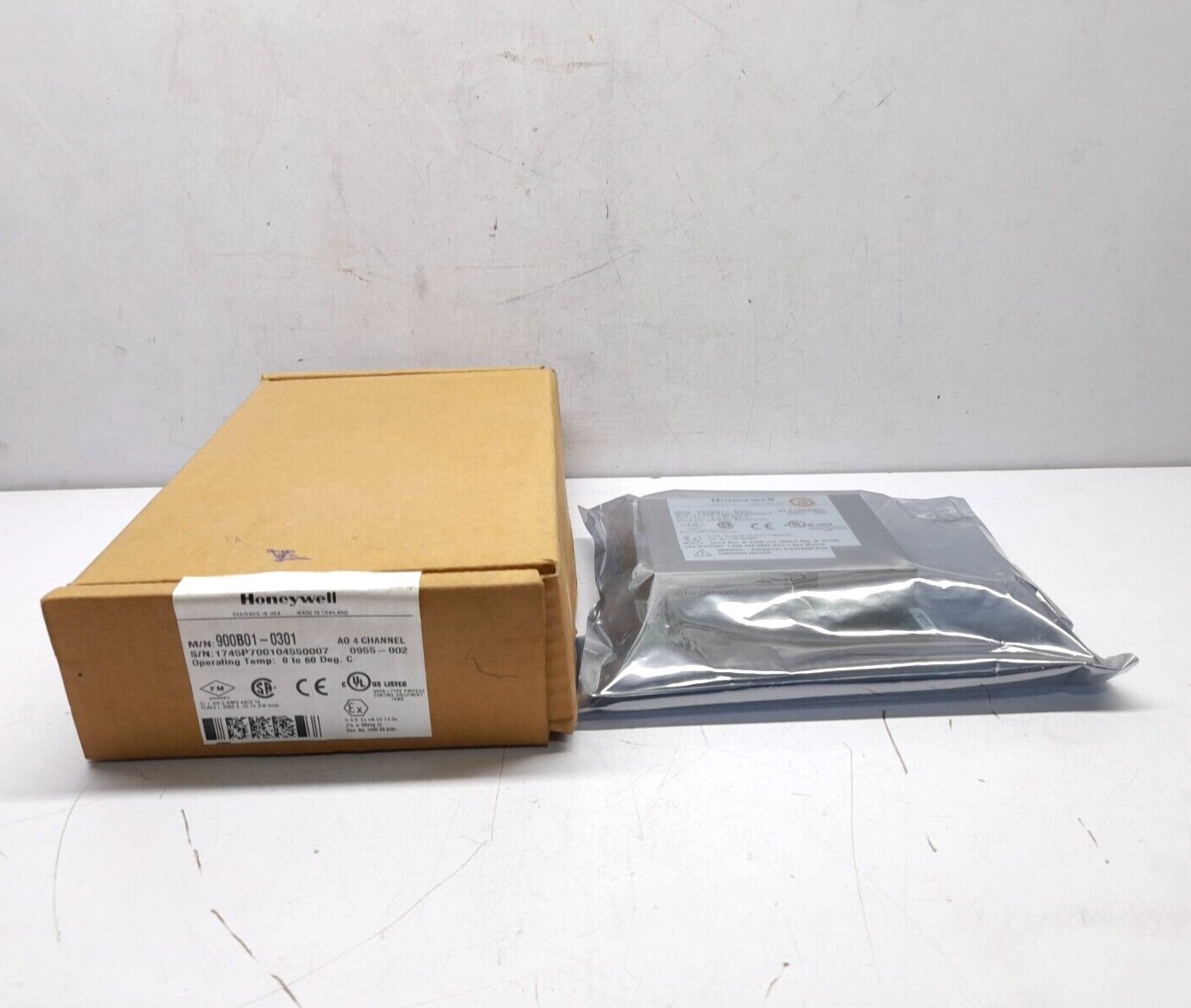 Honeywell 900B01-0301 AO 4 Channel Analog Output Card