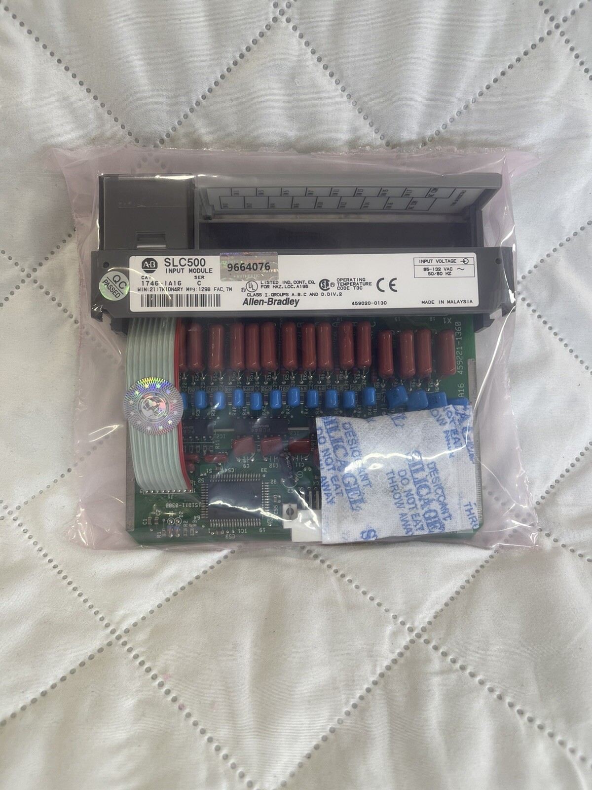 ALLEN BRADLEY 1746-IM16 C AB SLC 500 PLC INPUT MODULE New with not box Ser: C