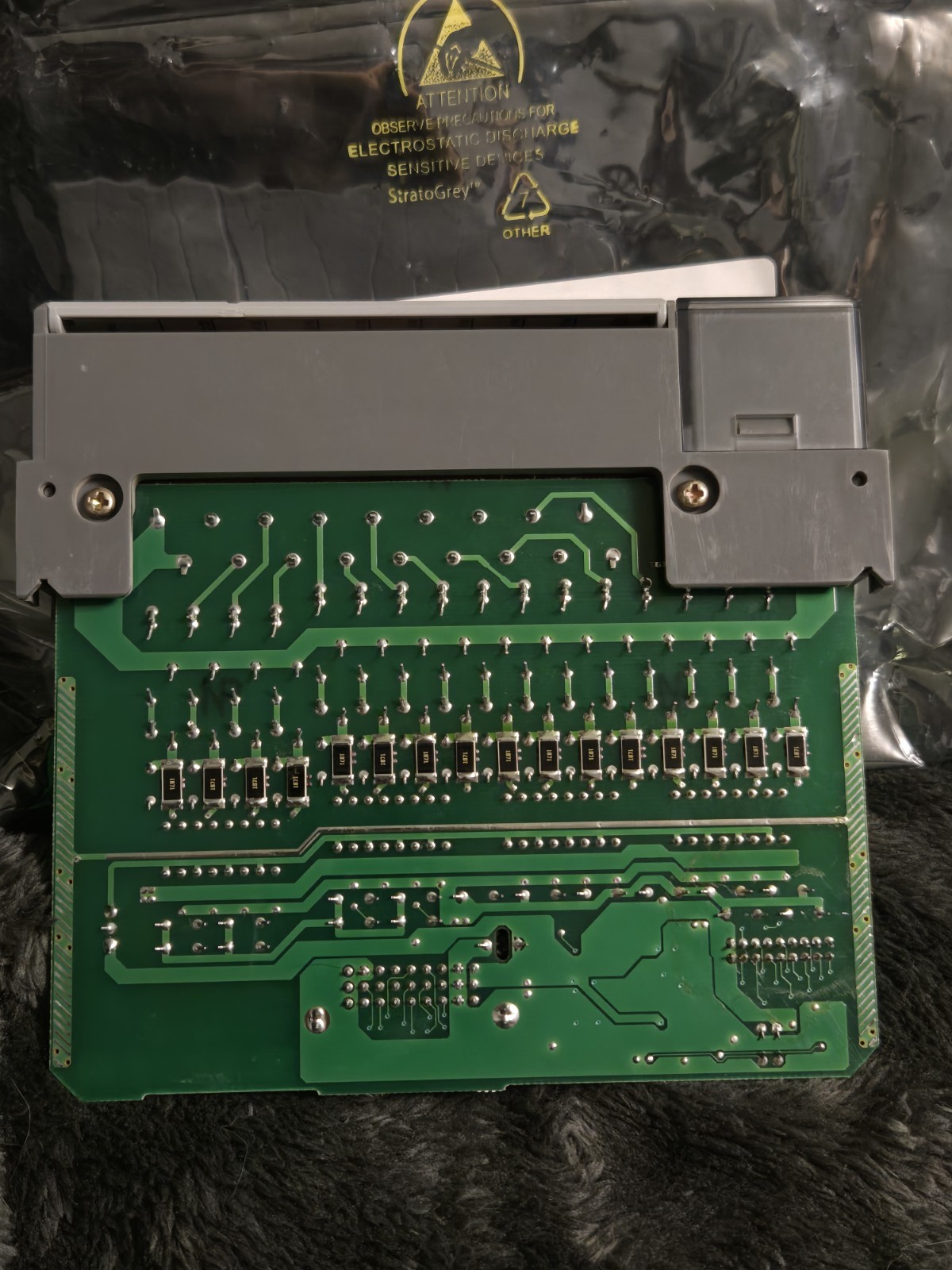 Allen-Bradley 1746-IA16 Series C SLC 500 16-Point AC Input Module 120VAC