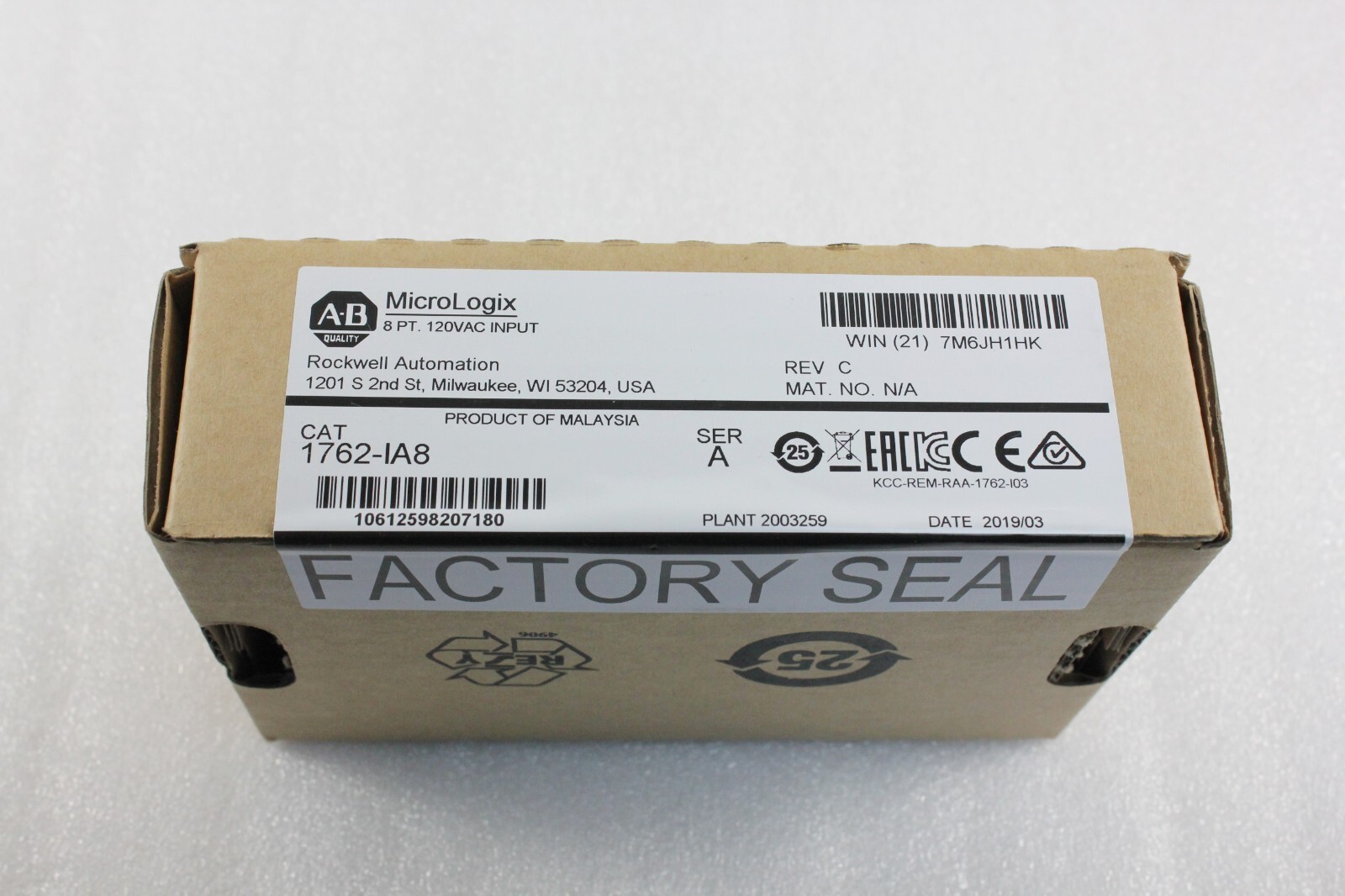 NEW Allen-Bradley 1762-IA8 8PT. 120V Input New Sealed AB 1762IA8 US Free Tax