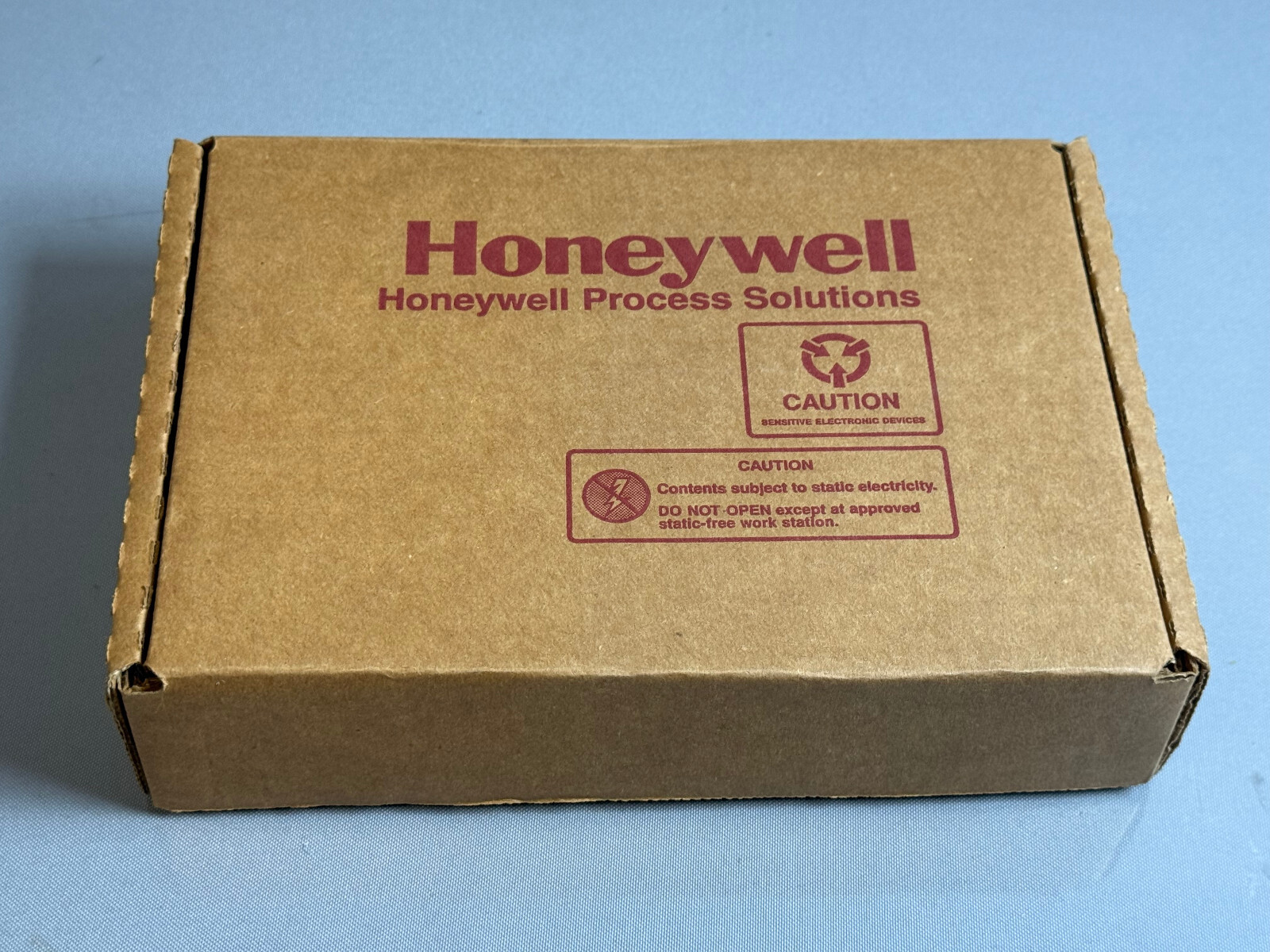 Honeywell TK-OAH061 Model Rev J01 Analog Output Module 97178172