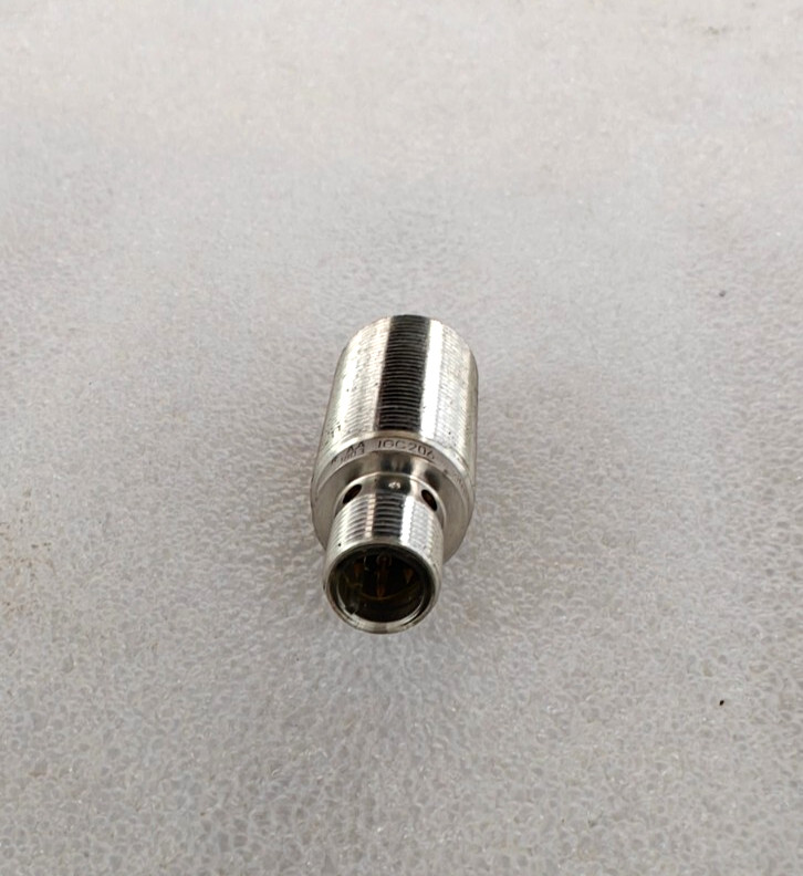 IGC206 IFM Effector Inductive Proximity Sensor