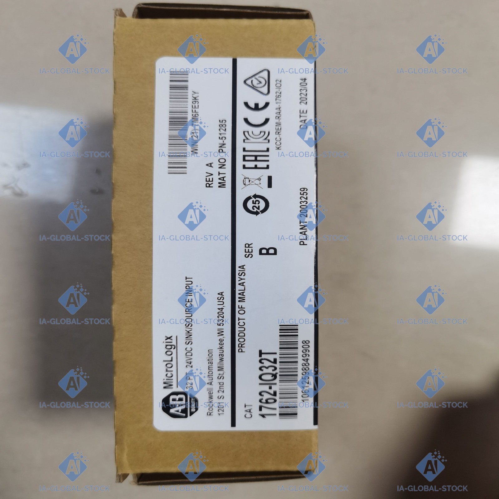 Free Shipping One Brand NEW Allen-Bradley For 1762-IQ32T Warranty Included