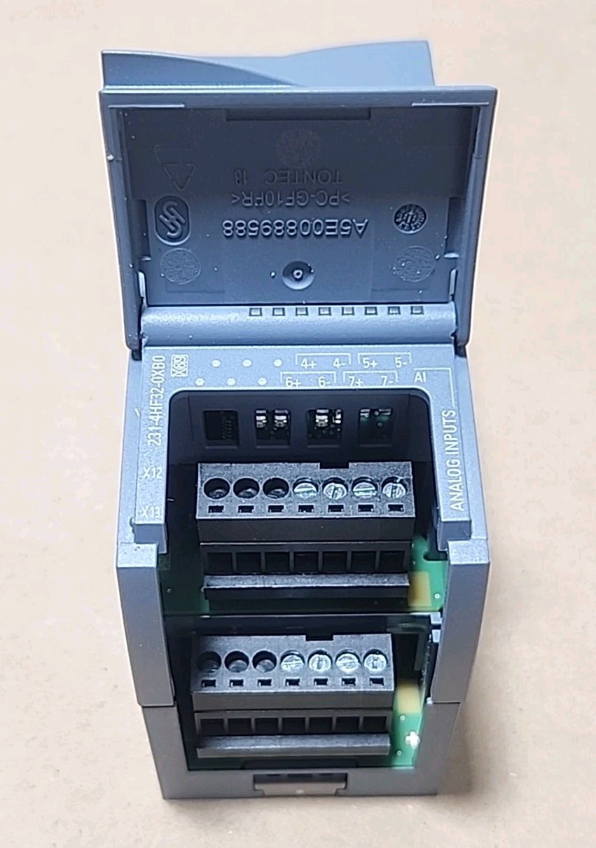 *NEW SURPLUS* Siemens 6ES7 231-4HF32-0XB0 Analog Input Module S7-1200 + Warranty
