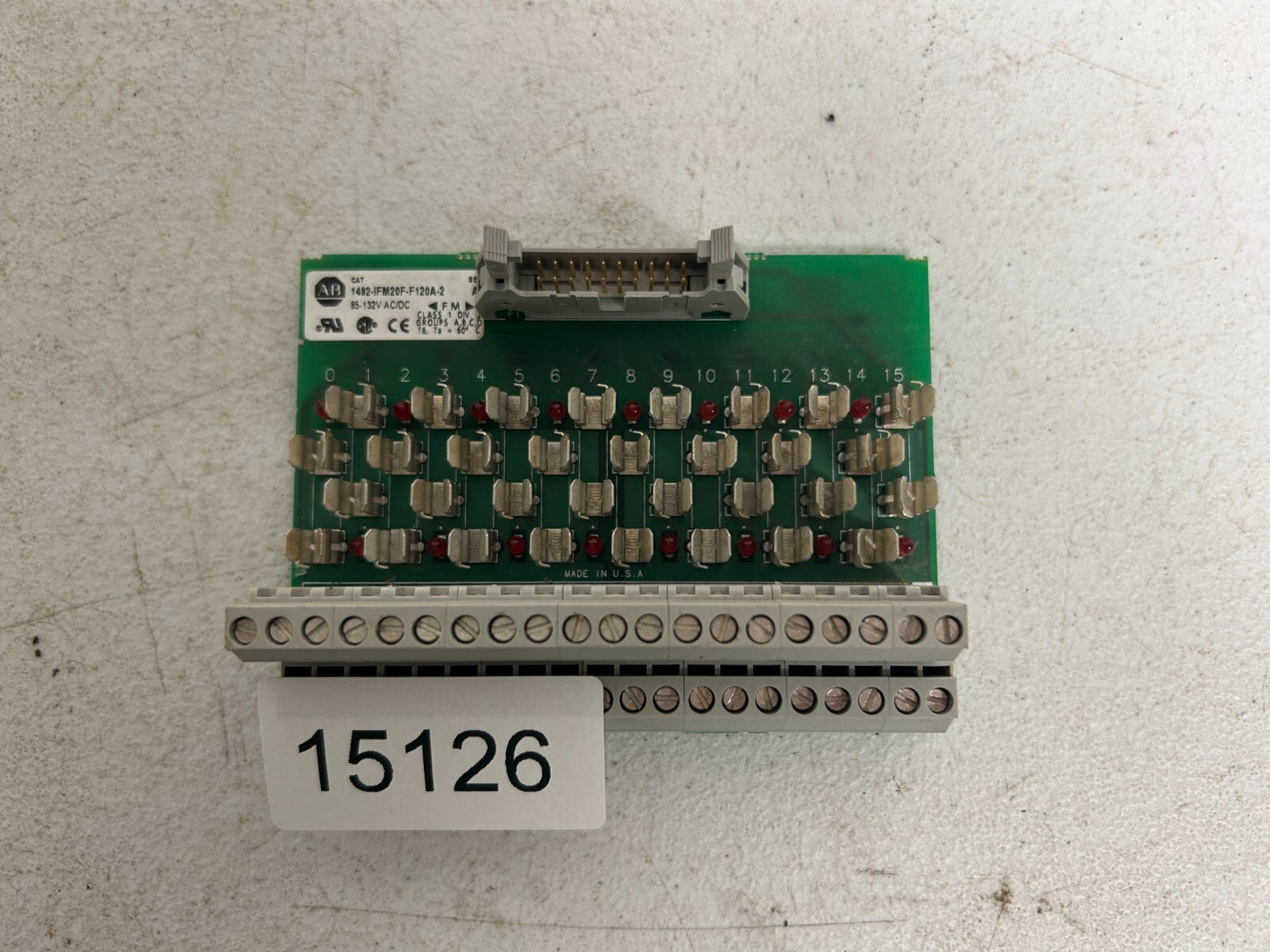 Allen-Bradley 1492-IFM20F-F120A-2 Fusible Analog Interface Module