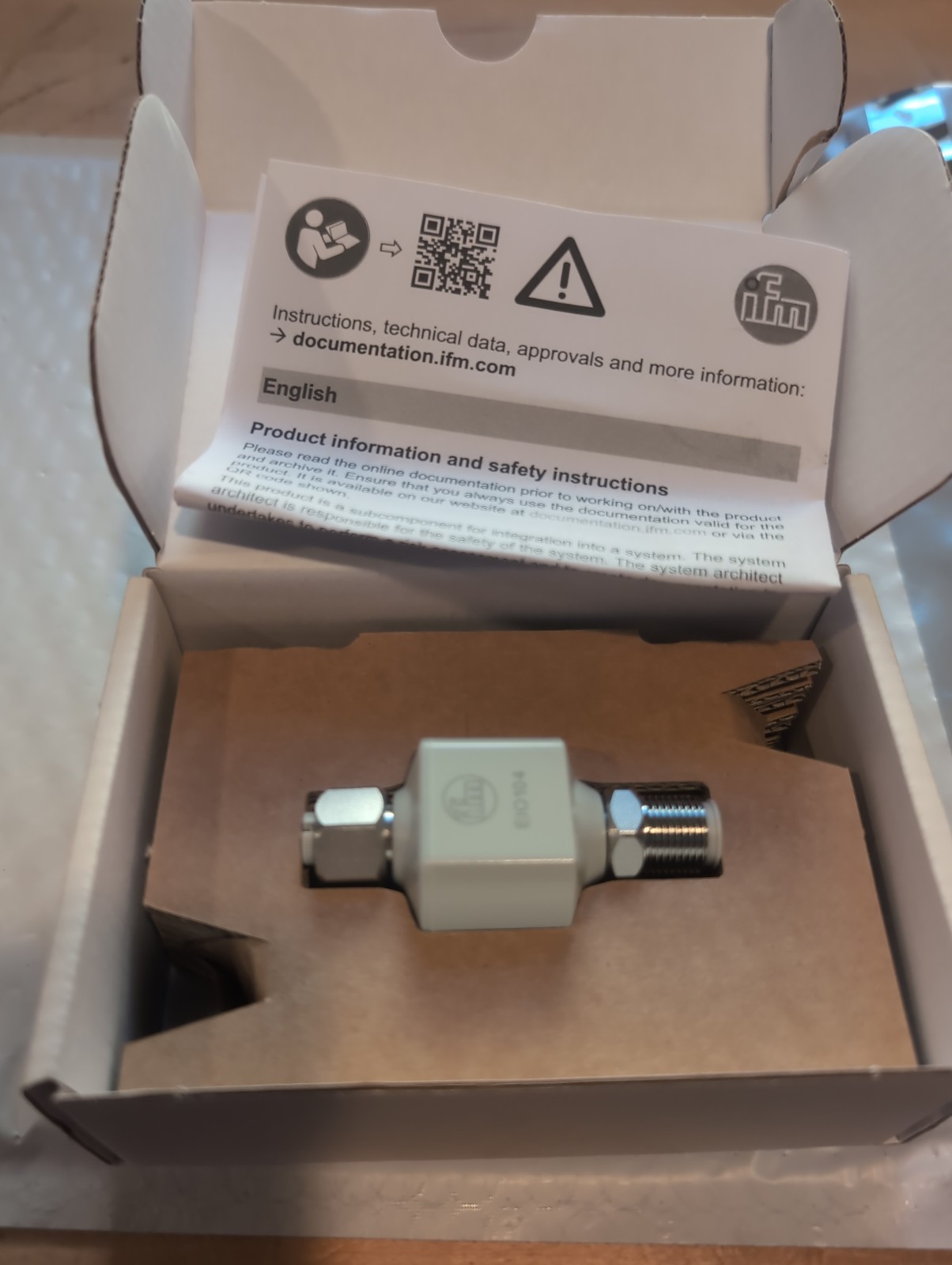 IFM EIO104, IO-Link/4-20mA Master Converter