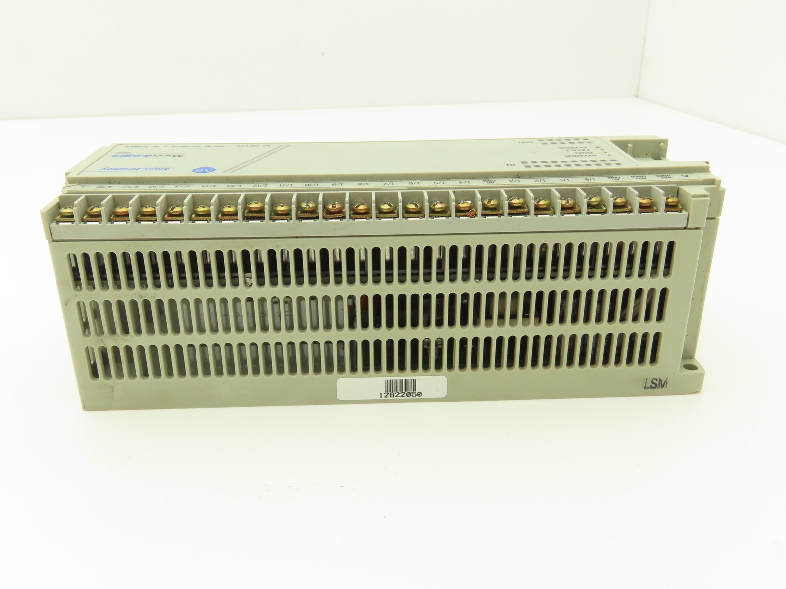 Allen Bradley 1761-L32AWA MicroLogix 1000 PLC Controller 100-240VAC Series E