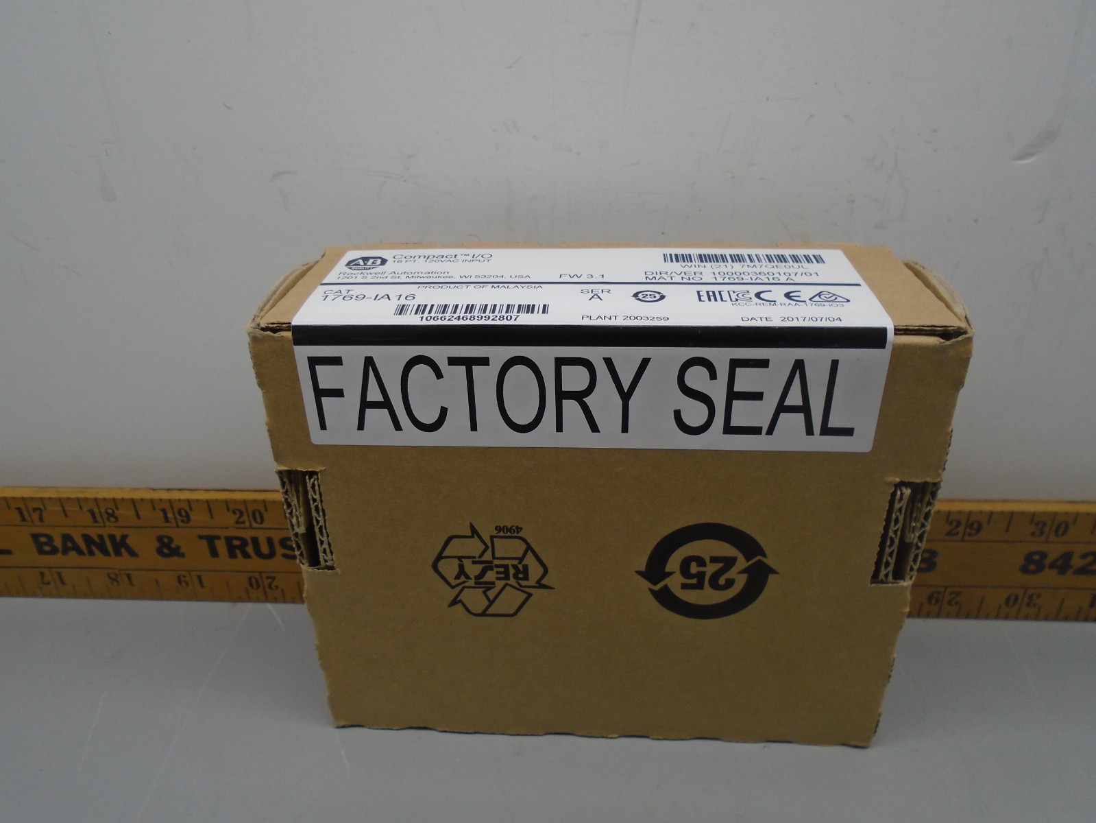 New old Stock Allen Bradley 1769-IA16 Compact I/O AC Input 1769-1A16 N240
