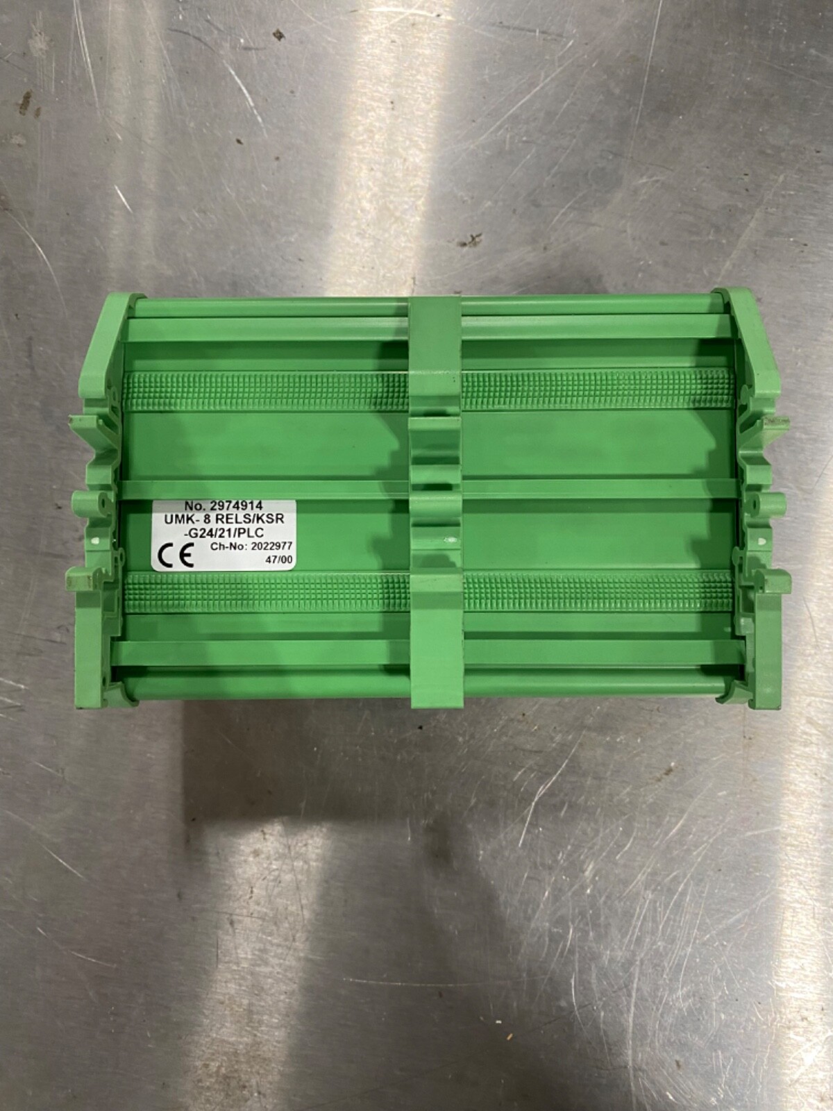 PHOENIX UMK-8 RELS/KSR-G24/21/PLC No.2974914 ACTIVE MODULE w/ 8 SWITCHING RELAYS