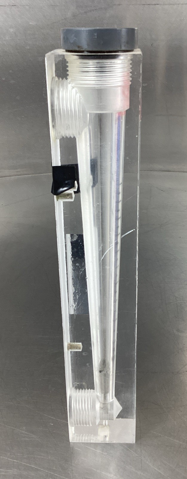 Dwyer Unknown Part # VFC Series 1-10 GPM Water Flow Meter 100PSIG Max 6B-1