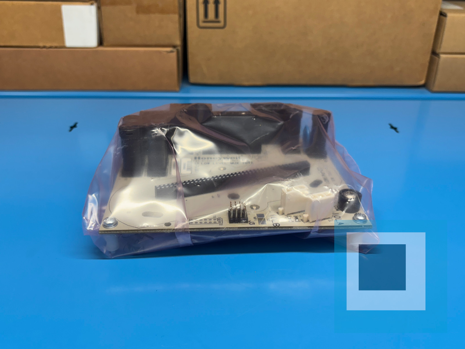 Honeywell CC-TAIM01 LOW LEVEL MUX IOTA Base for Controller Card Module