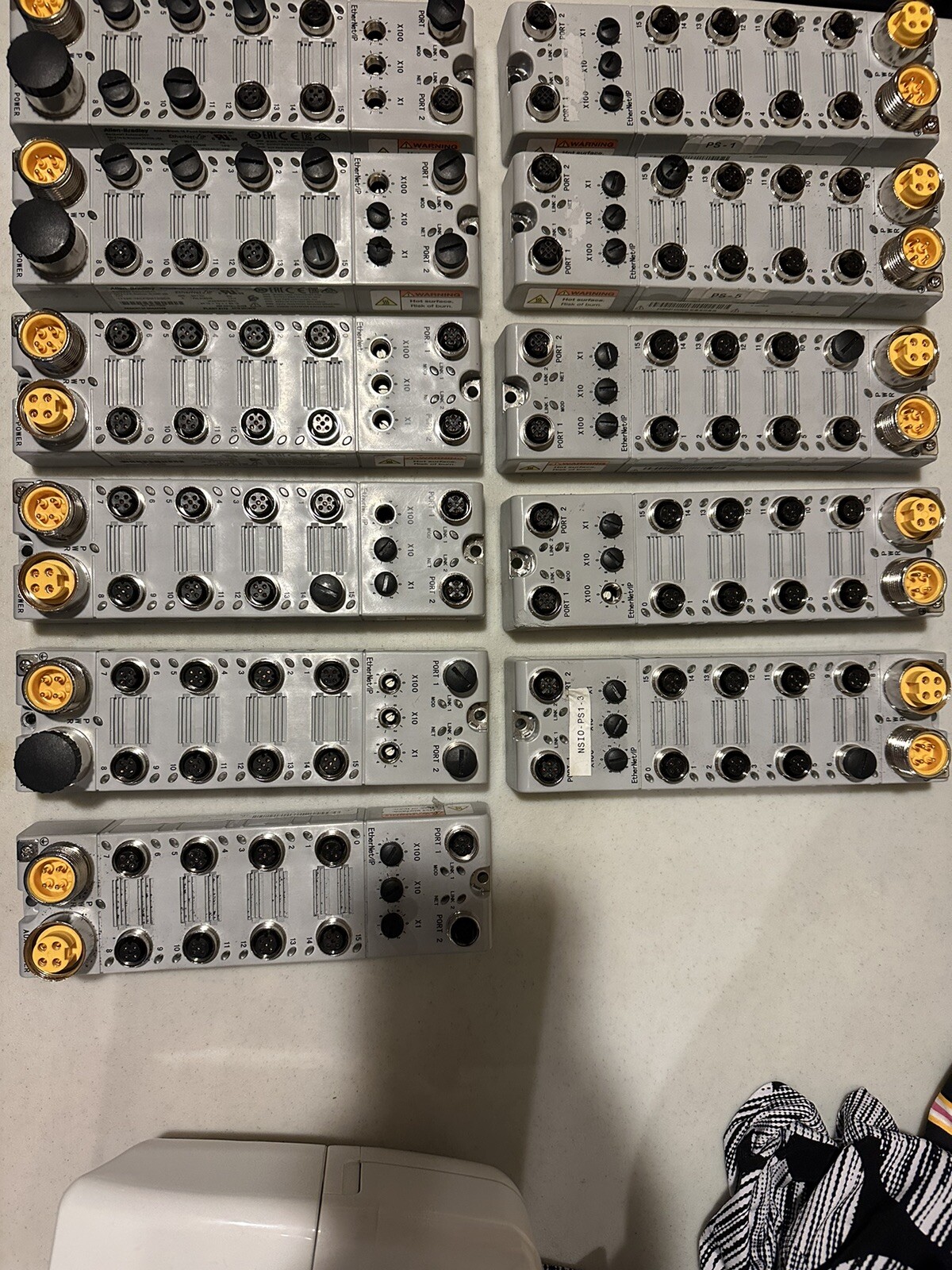 AB 1732E-16CFGM12QCR /A ArmorBlock 16 Point Configurable QC, 30day Warranty