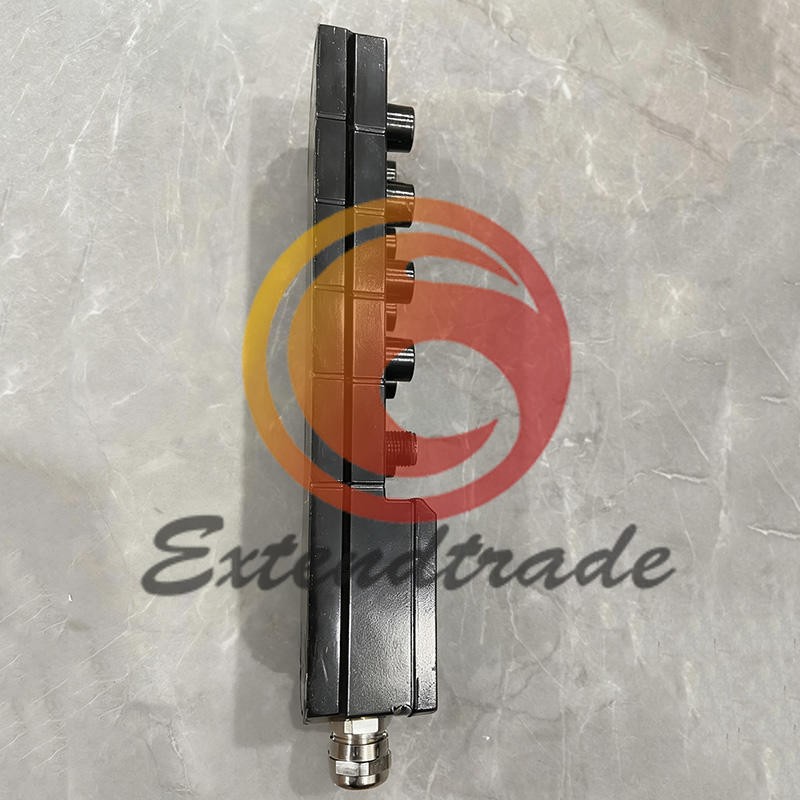 One Used IFM CR2031 R360/METAL-MODULE/O/8 Tested