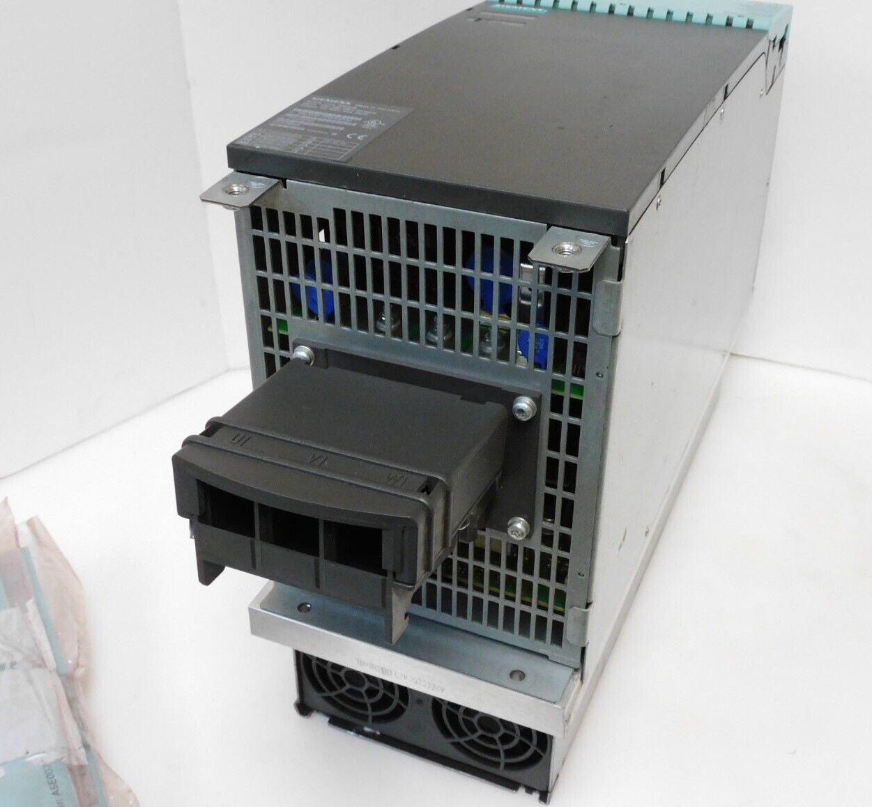 SIEMENS 6SL3131-7TE23-6AA0 ACTIVE LINE MODULE VER B 3AC 380-480V 600VDC 60A 36KW