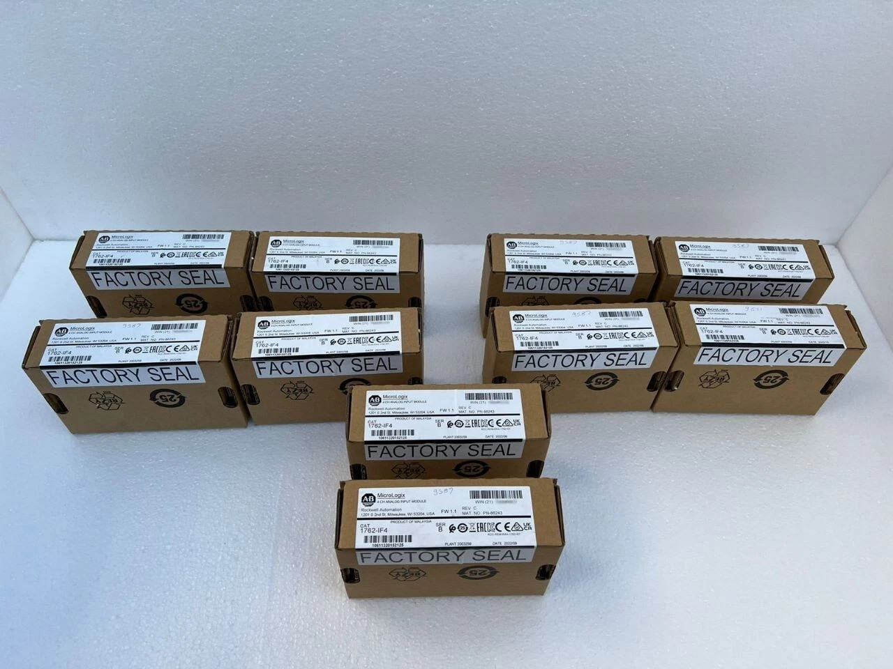 NEW Original Allen-Bradley 1762-IF4 1762IF4 AB PLC Module Controller