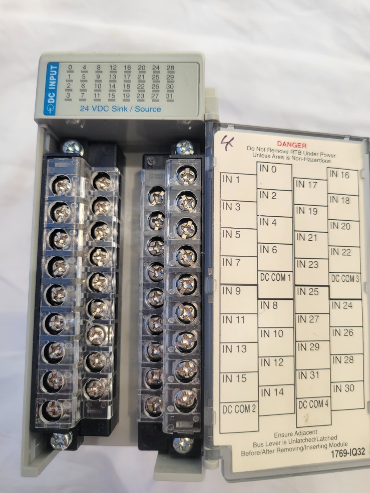 Allen-Bradley 1769-IQ32 Compact I/O Input Module Series A lot of 2