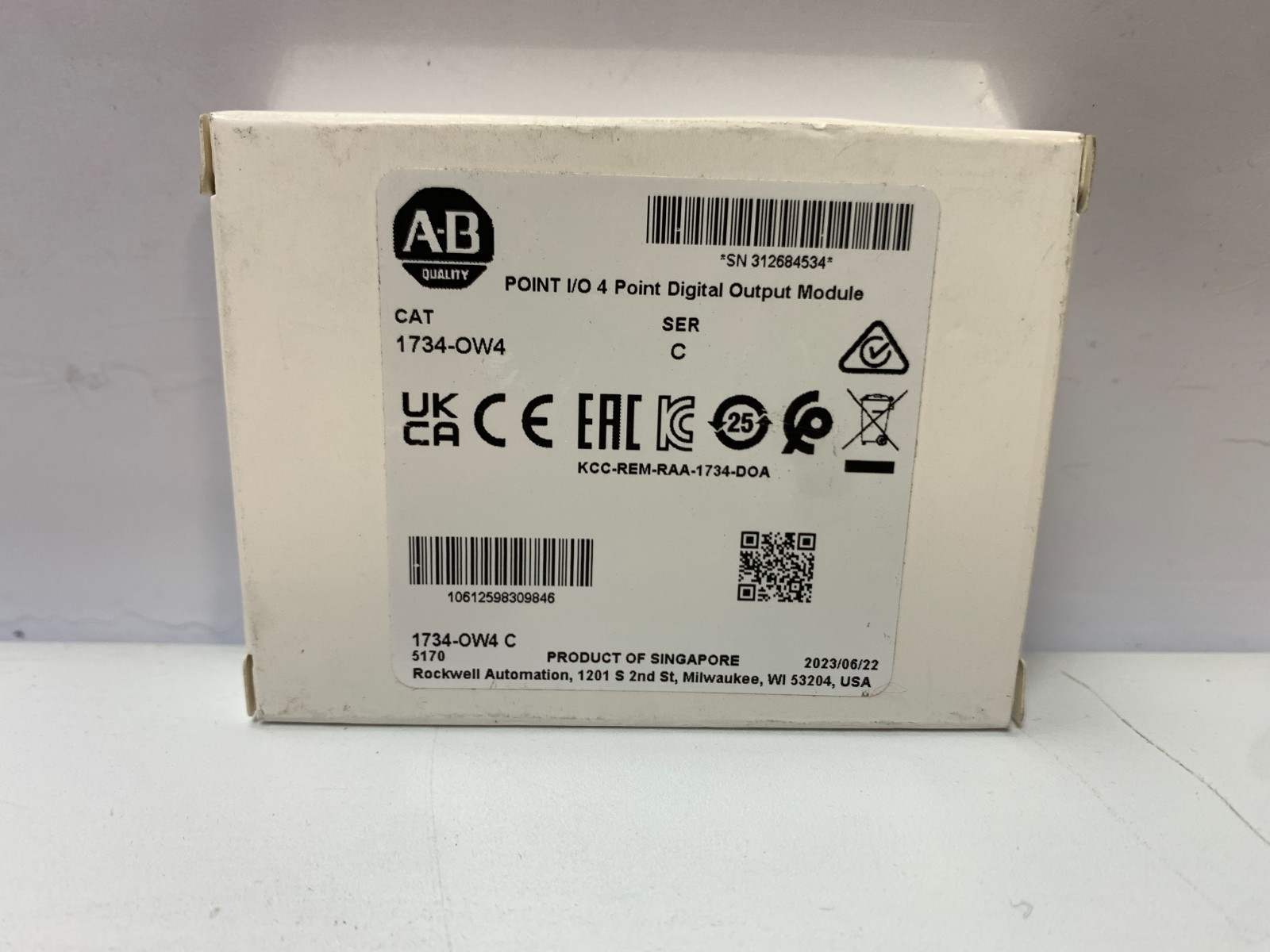 New AB 1734-OW4 POINT I/O 4 Point Digital Output Module 1734OW4