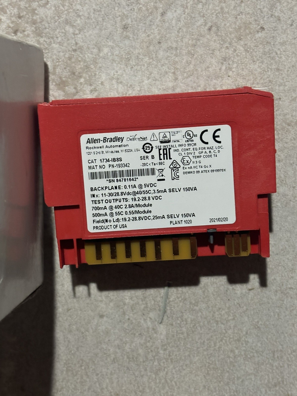 Allen-Bradley 1734-IB8S Ser B POINT Guard I/O 24VDC Safety Sink Input Module