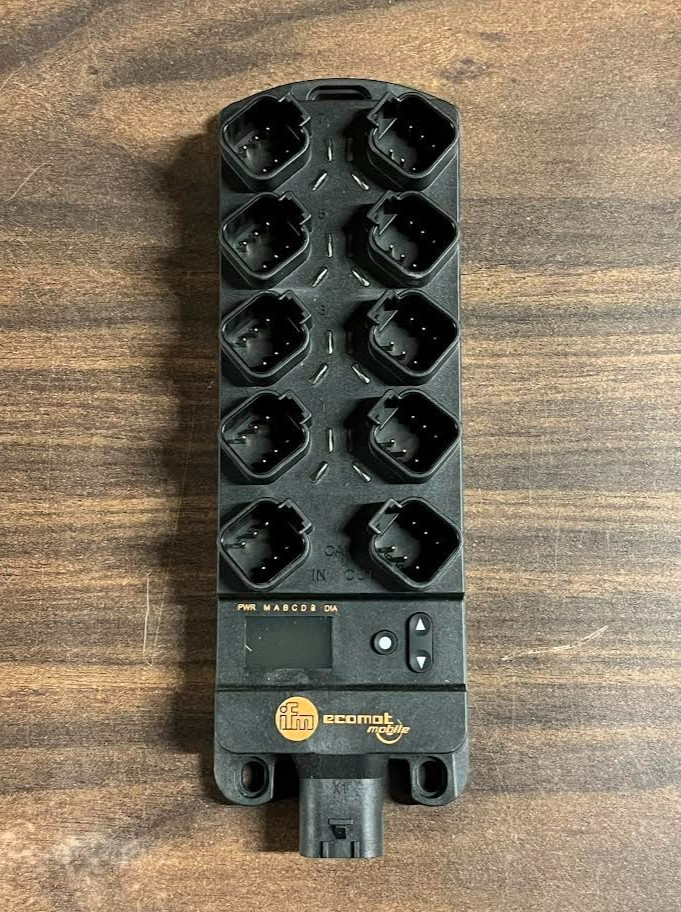 New IFM Electronics CR2052 ioControl /In 8/Out 8/DT6
