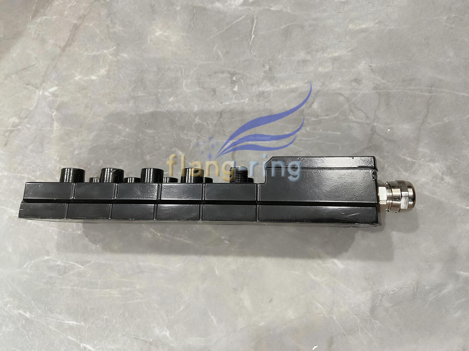 One Used IFM CR2031 R360/METAL-MODULE/O/8 Tested