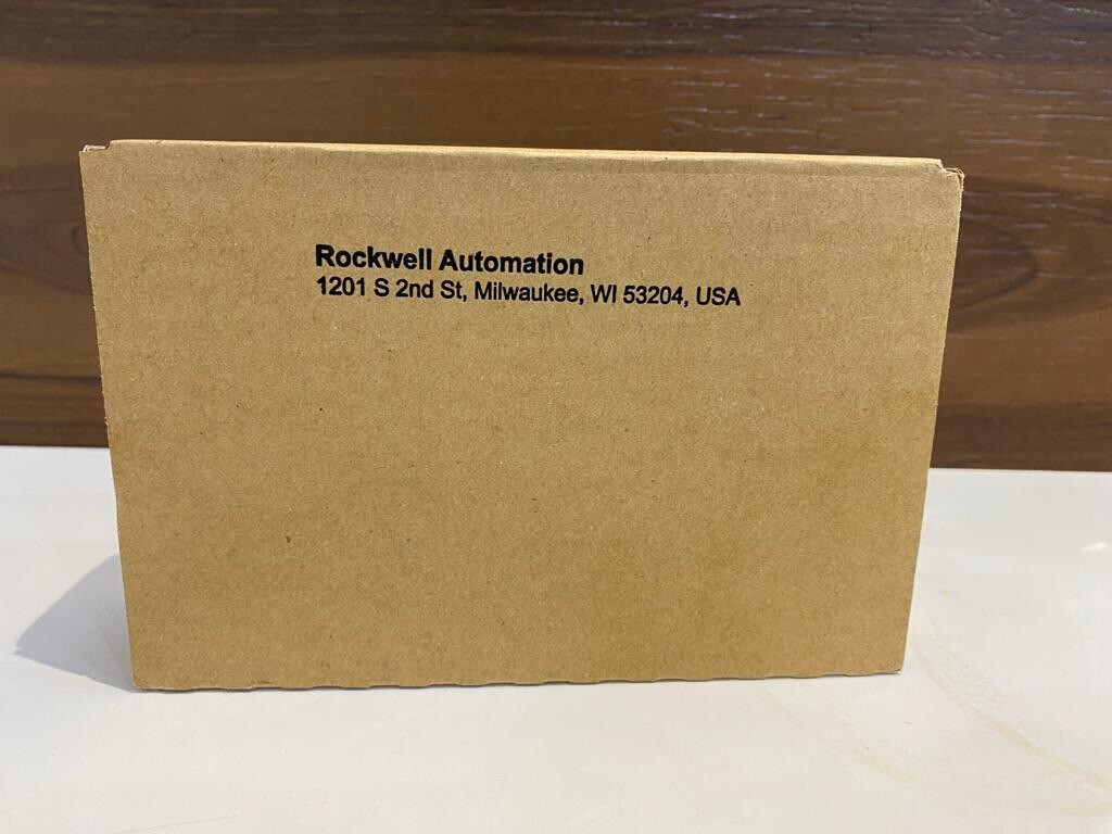 NEW Original Allen-Bradley 1762-IF4 1762IF4 AB PLC Module Controller