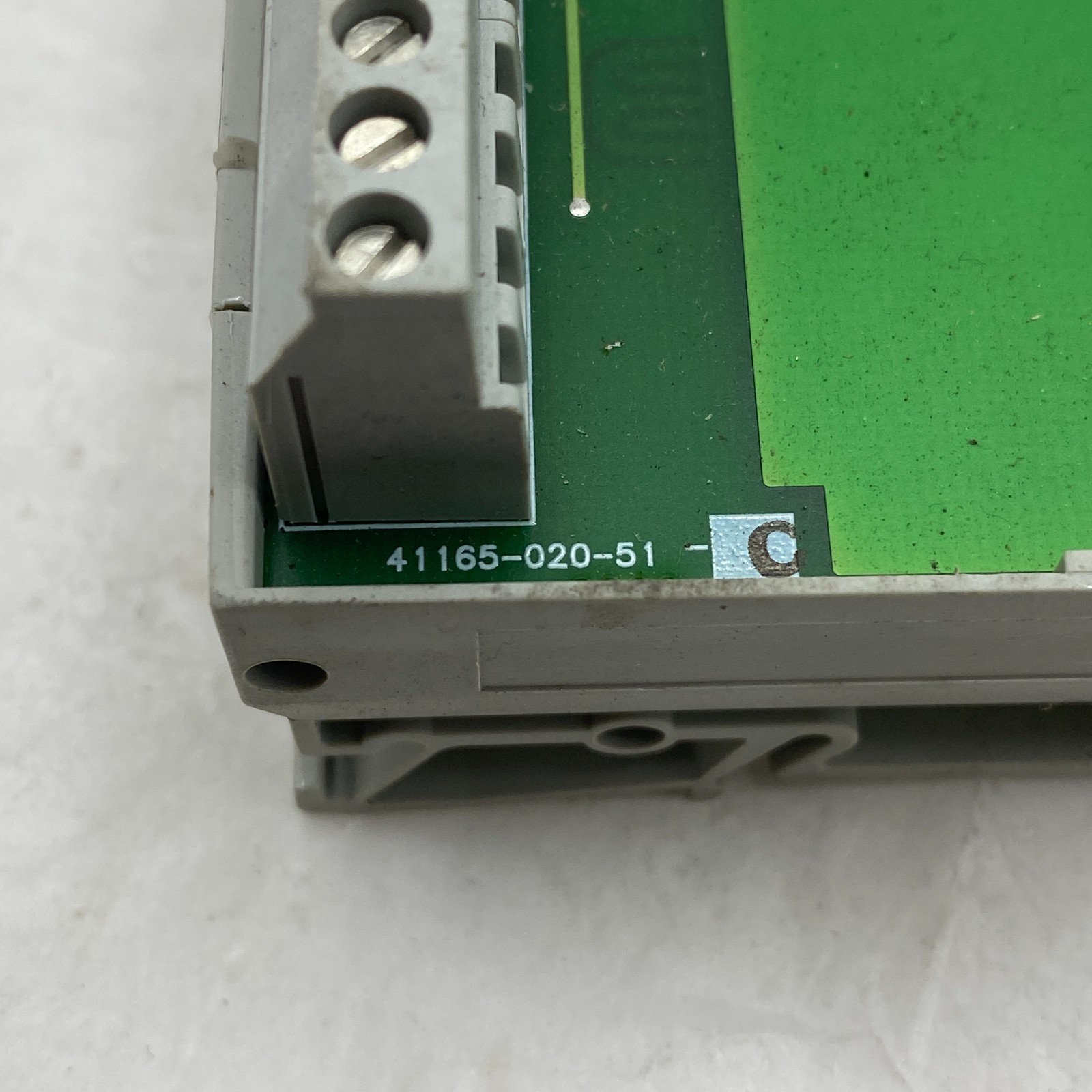 ALLEN BRADLEY AB 1492-IFM20F INTERFACE MODULE SER-B 0-264 VAC/VDC