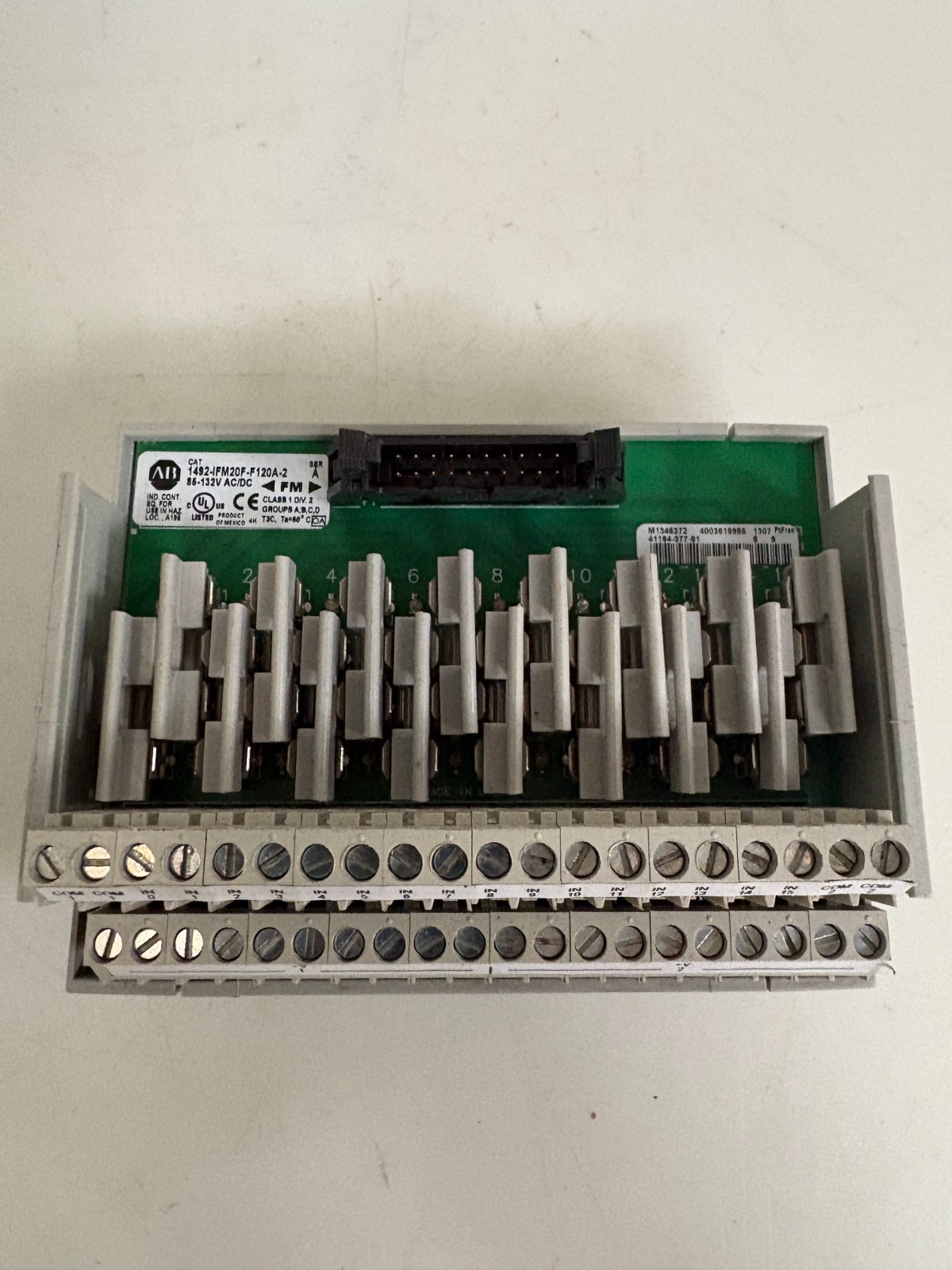 ALLEN BRADLEY FUSIBLE ANALOG INTERFACE MODULE 1492-IFM20F-F120A-2 SER A