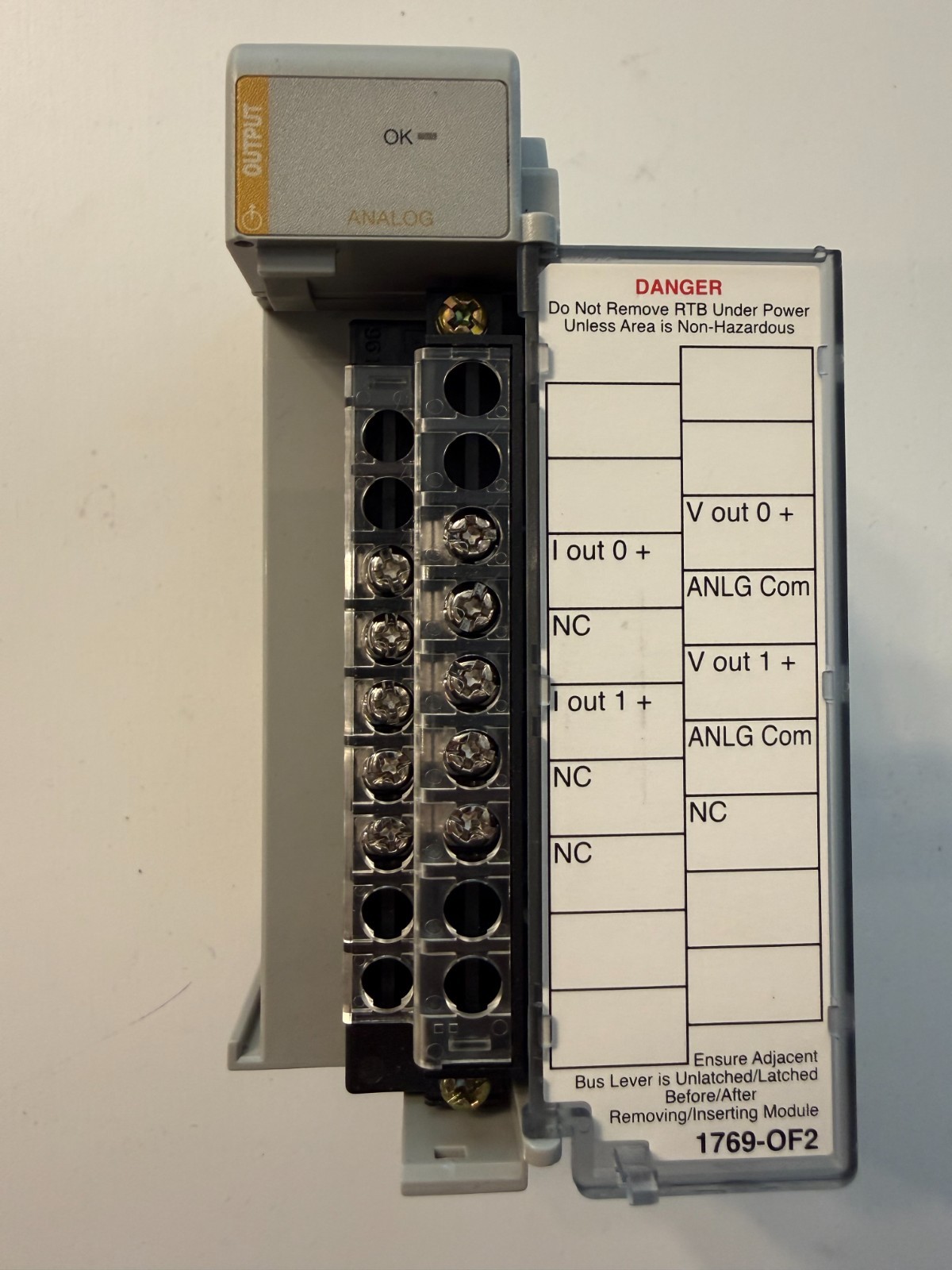Allen-Bradley 1769-OF2 PLC Output Module