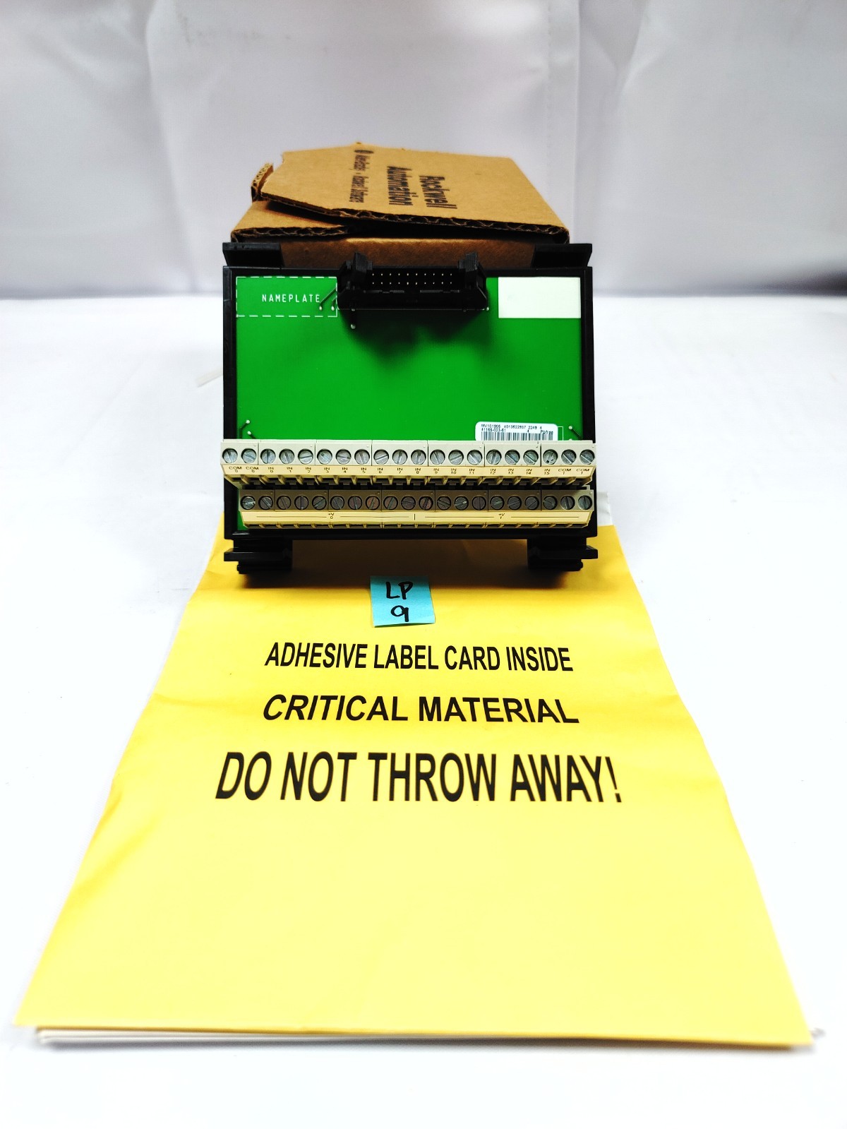 Allen Bradley 1492-IFM20F-2 Interface Module FNOB