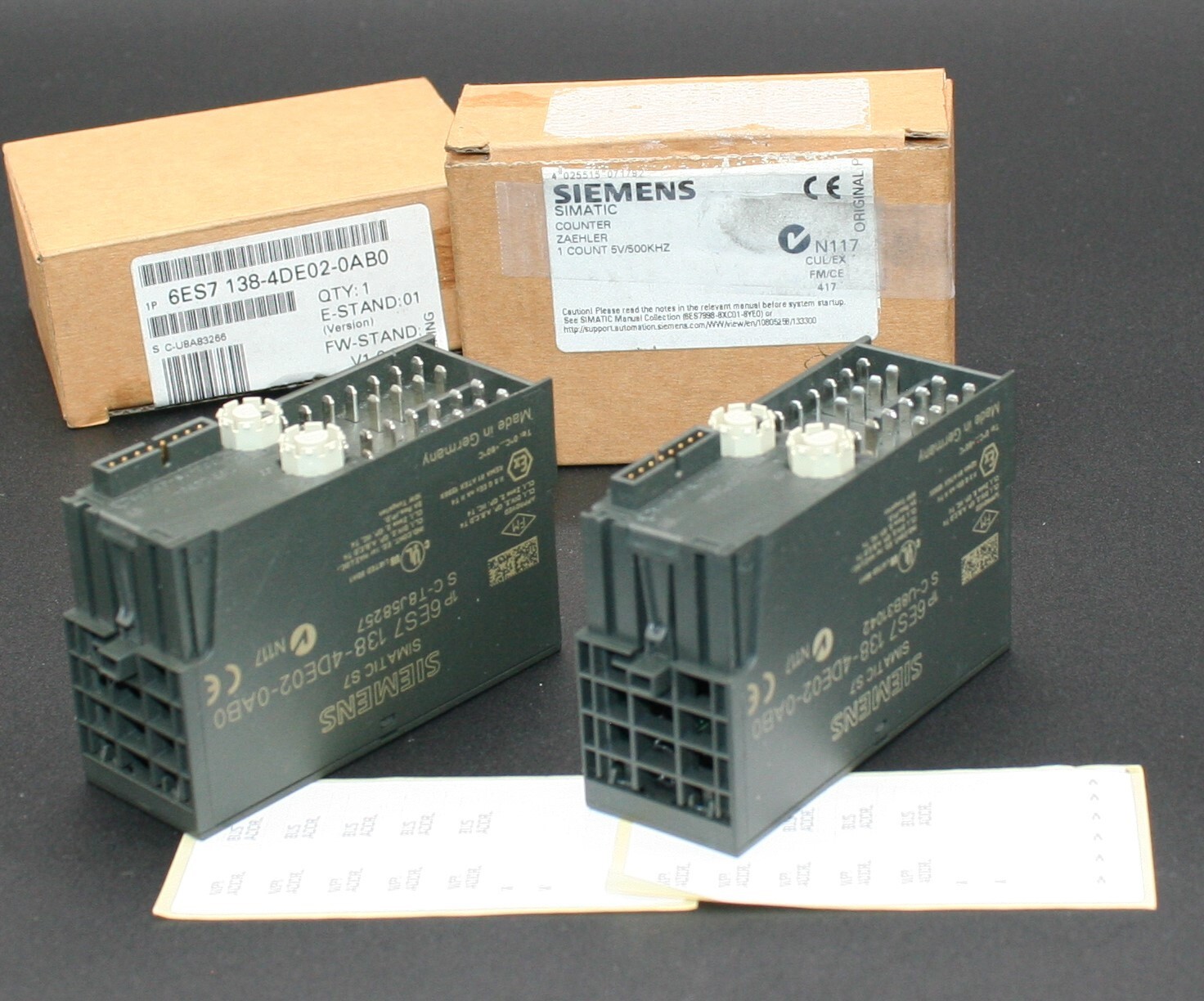 One (1) SIEMENS 6ES7-138-4DE02-0AB0 N117 Simatic Counter ET 200S 24V Germany NEW