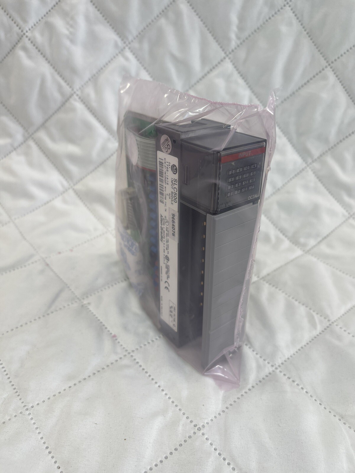 ALLEN BRADLEY 1746-IM16 C AB SLC 500 PLC INPUT MODULE New with not box Ser: C