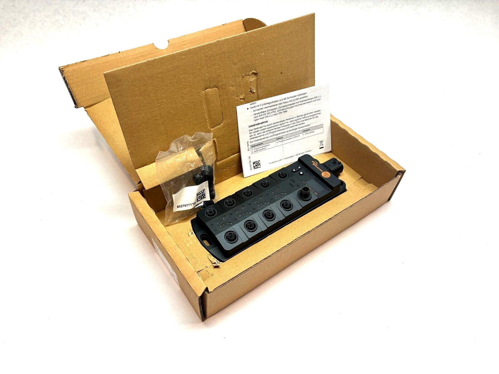 IFM CR2041 ioControl Out 16/M12, Output Module for Mobile Machines