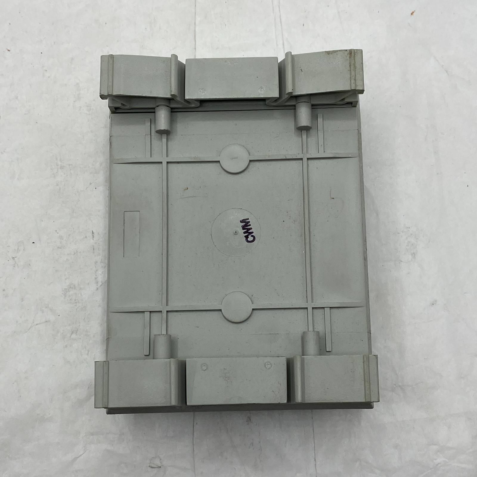 ALLEN BRADLEY AB 1492-IFM20F INTERFACE MODULE SER-B 0-264 VAC/VDC