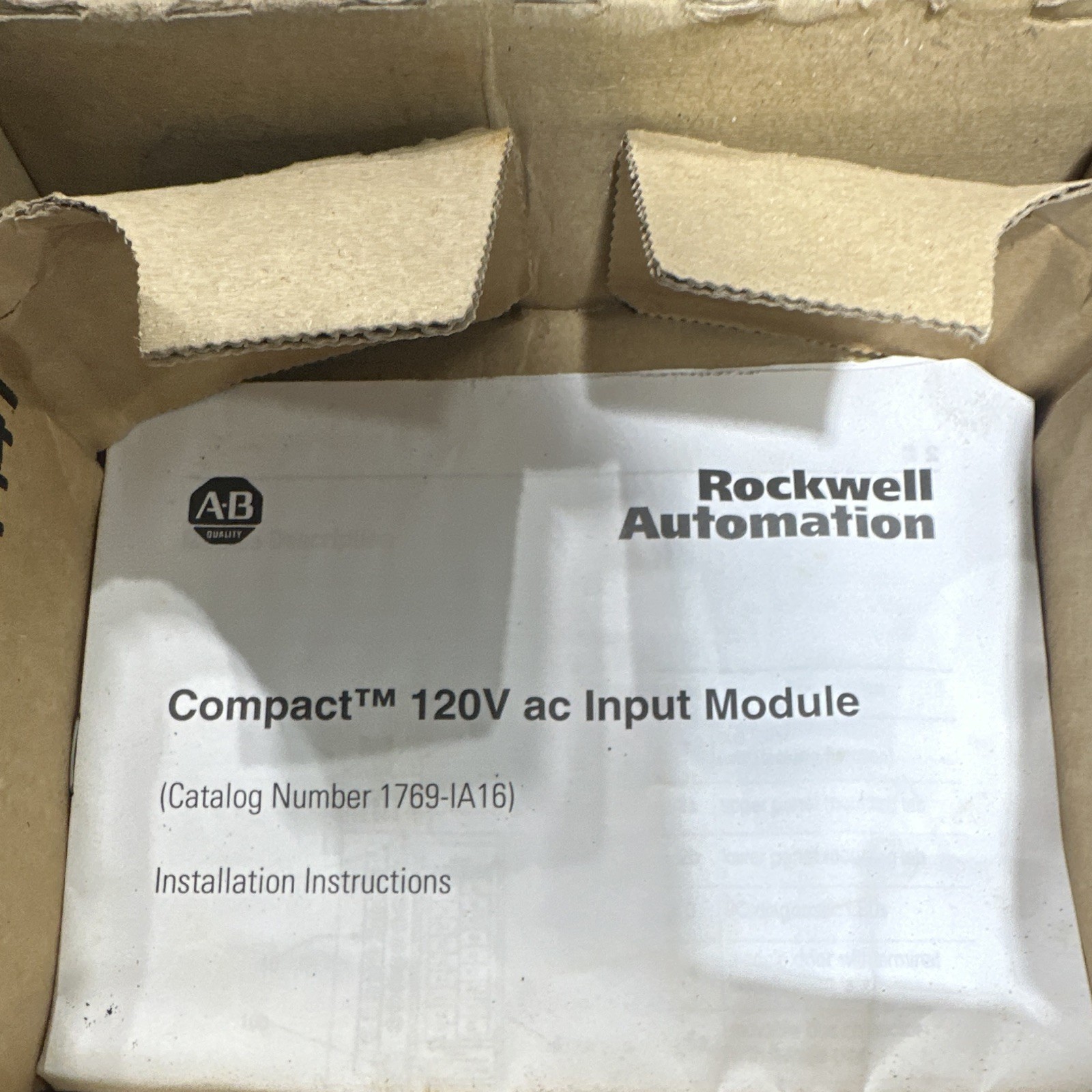 Allen-Bradley Compact I/O 1769-IA16 16 Pt 120VAC Digital PLC Input Module